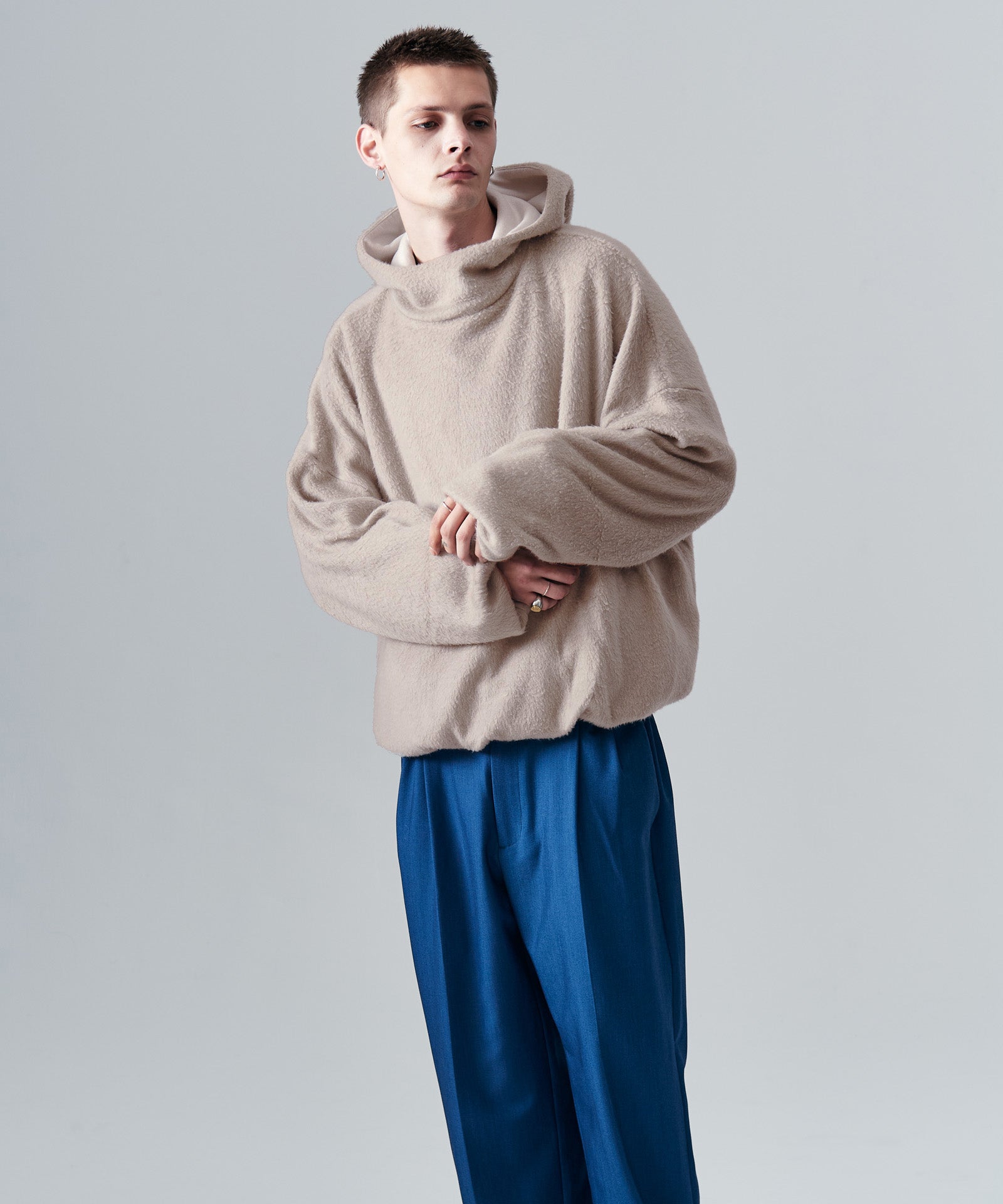 H:187 / C:92 / W:74 / H:91 着用サイズ:L