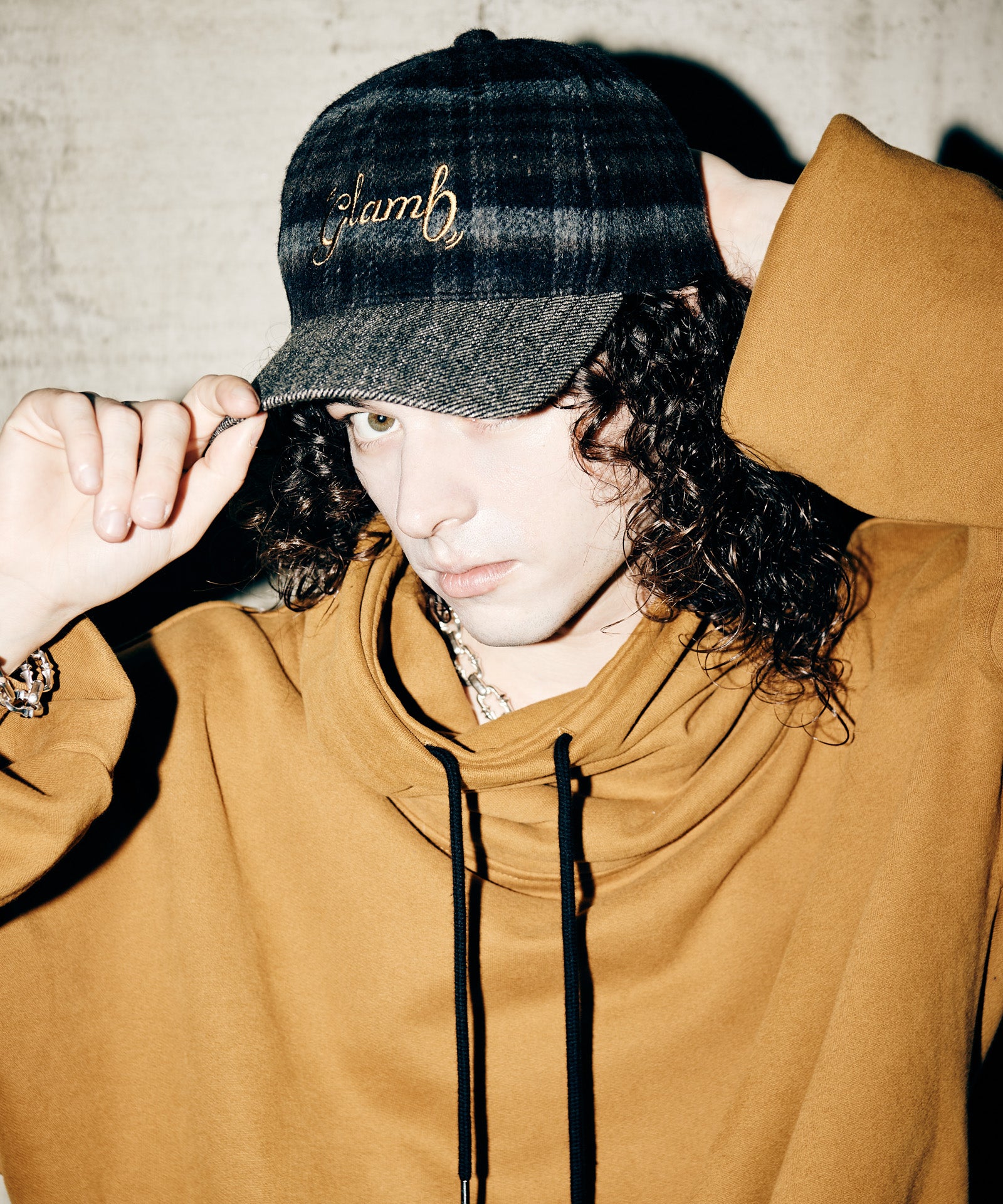 H:175 / C:83 / W:66 / H:87 着用サイズ:M