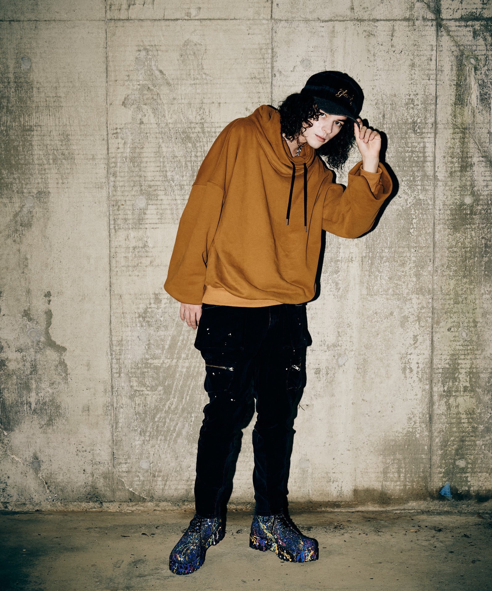 H:175 / C:83 / W:66 / H:87 着用サイズ:M