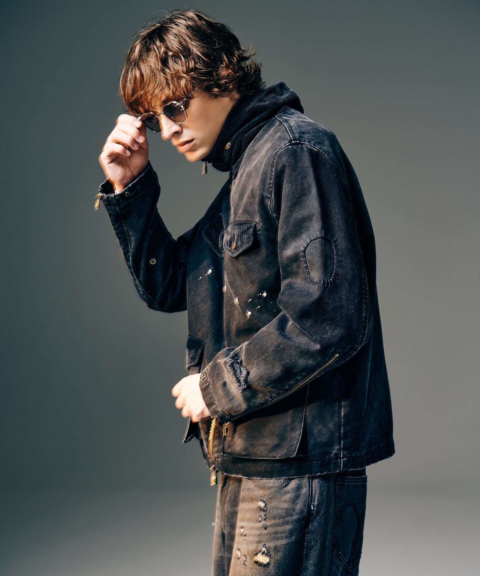 H:186 / C:89 / W:71 / H:92 着用サイズ:L