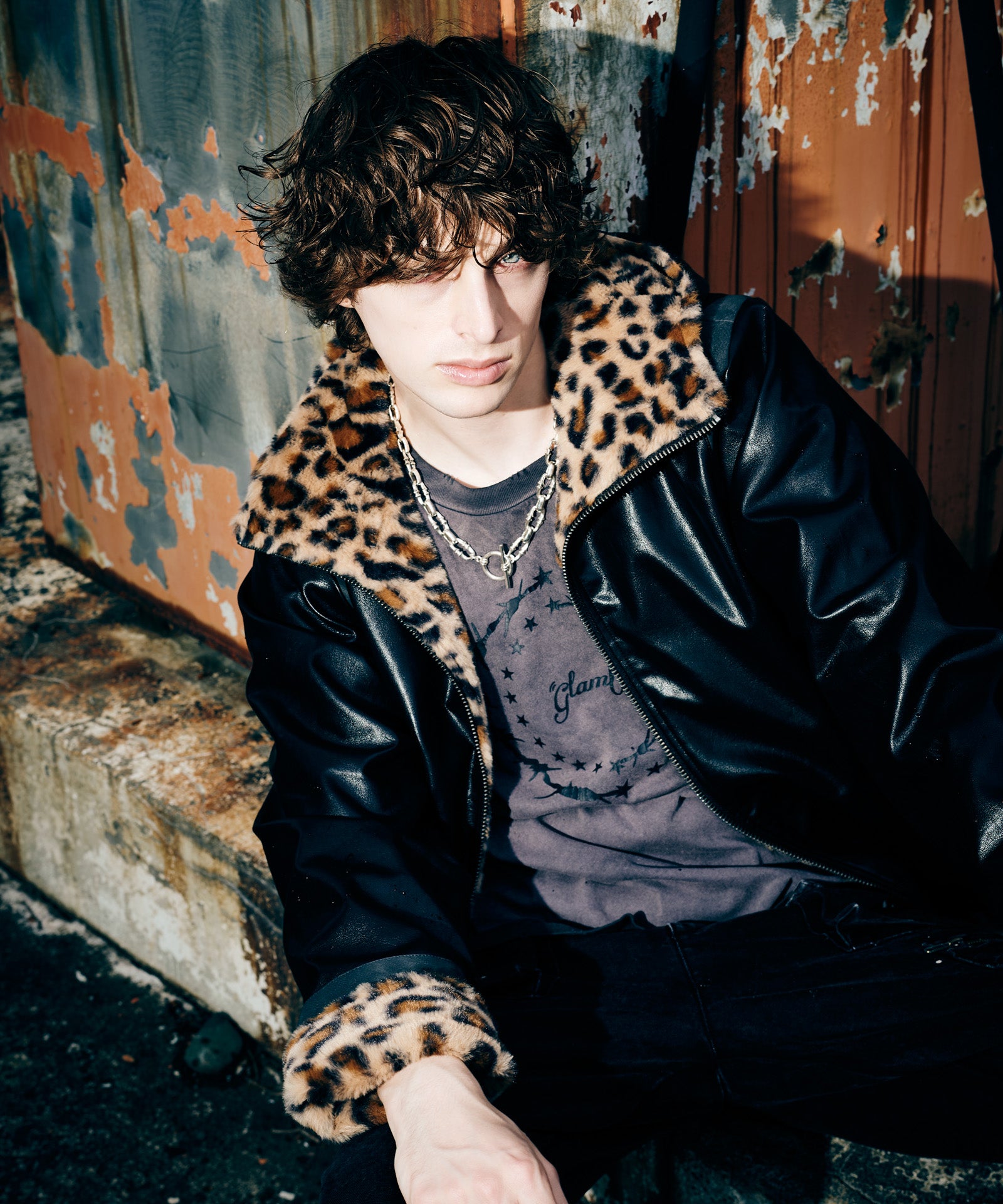 H:186 / C:89 / W:71 / H:92 着用サイズ:M