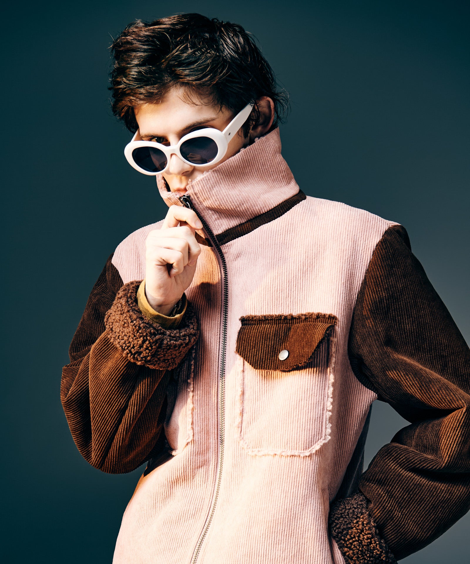 H:175 / C:82 / W:64 / H:83 着用サイズ:L