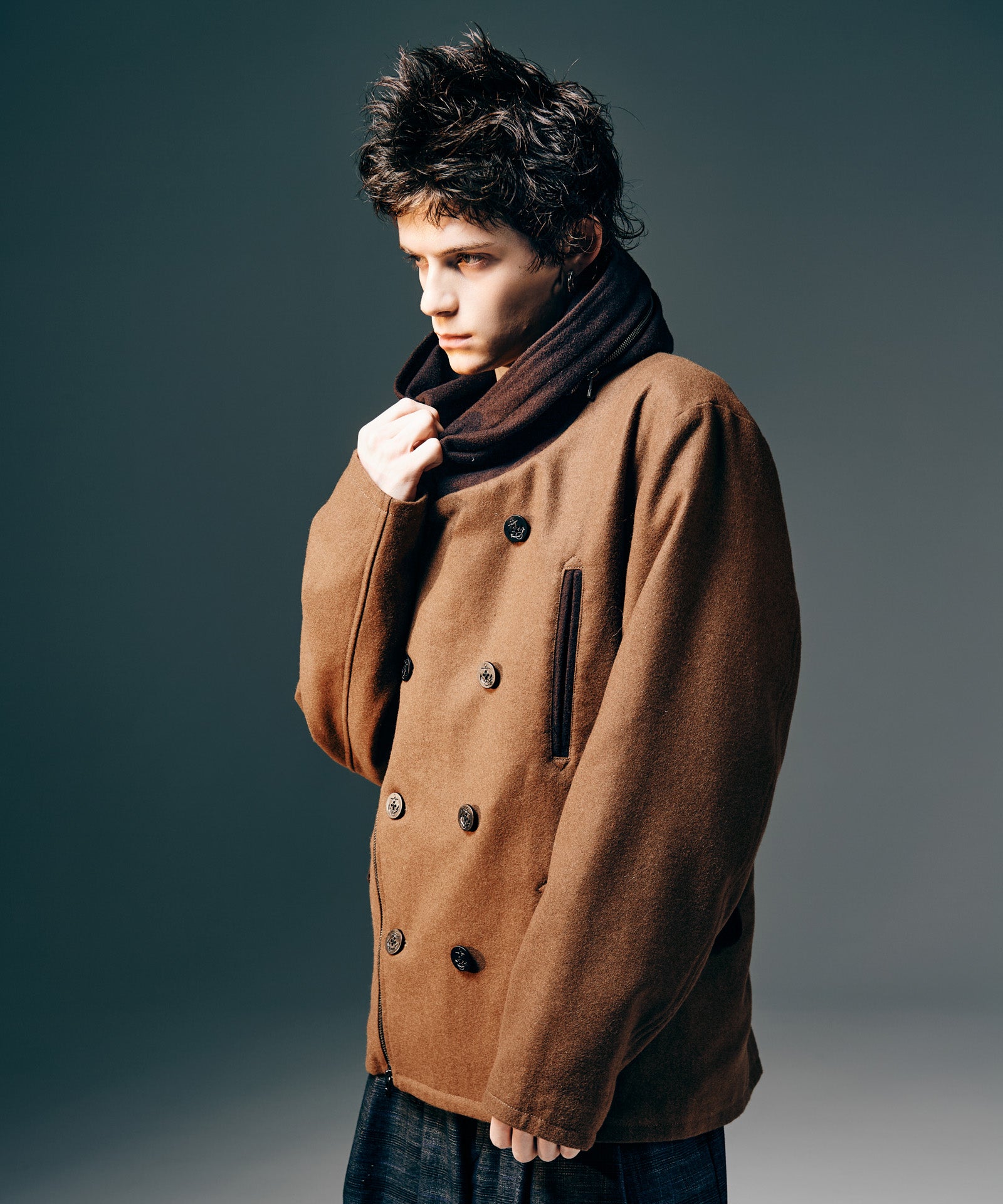 H:175 / C:82 / W:64 / H:83 着用サイズ:L