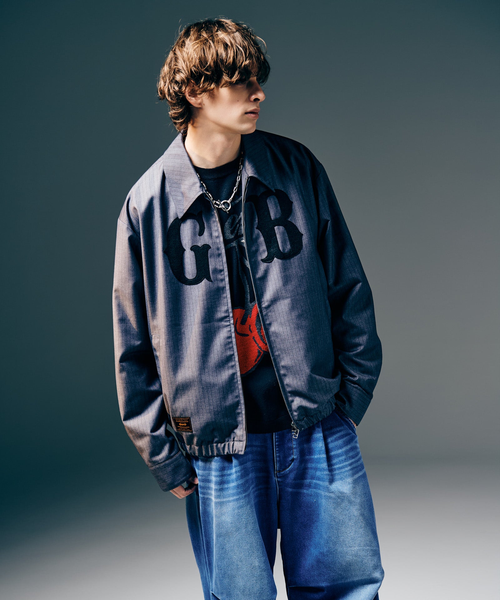 H:186 / C:89 / W:71 / H:92 着用サイズ:L