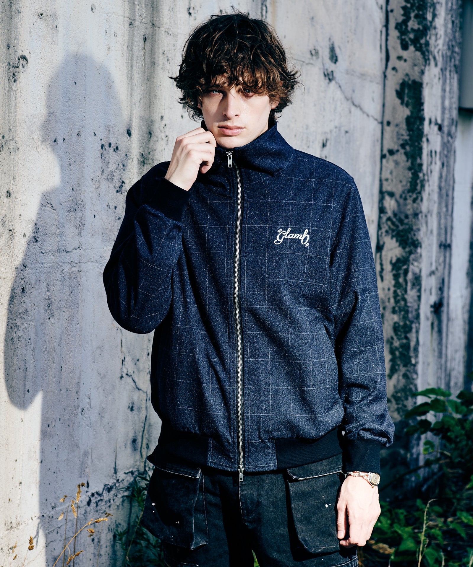 H:186 / C:89 / W:71 / H:92 着用サイズ:L