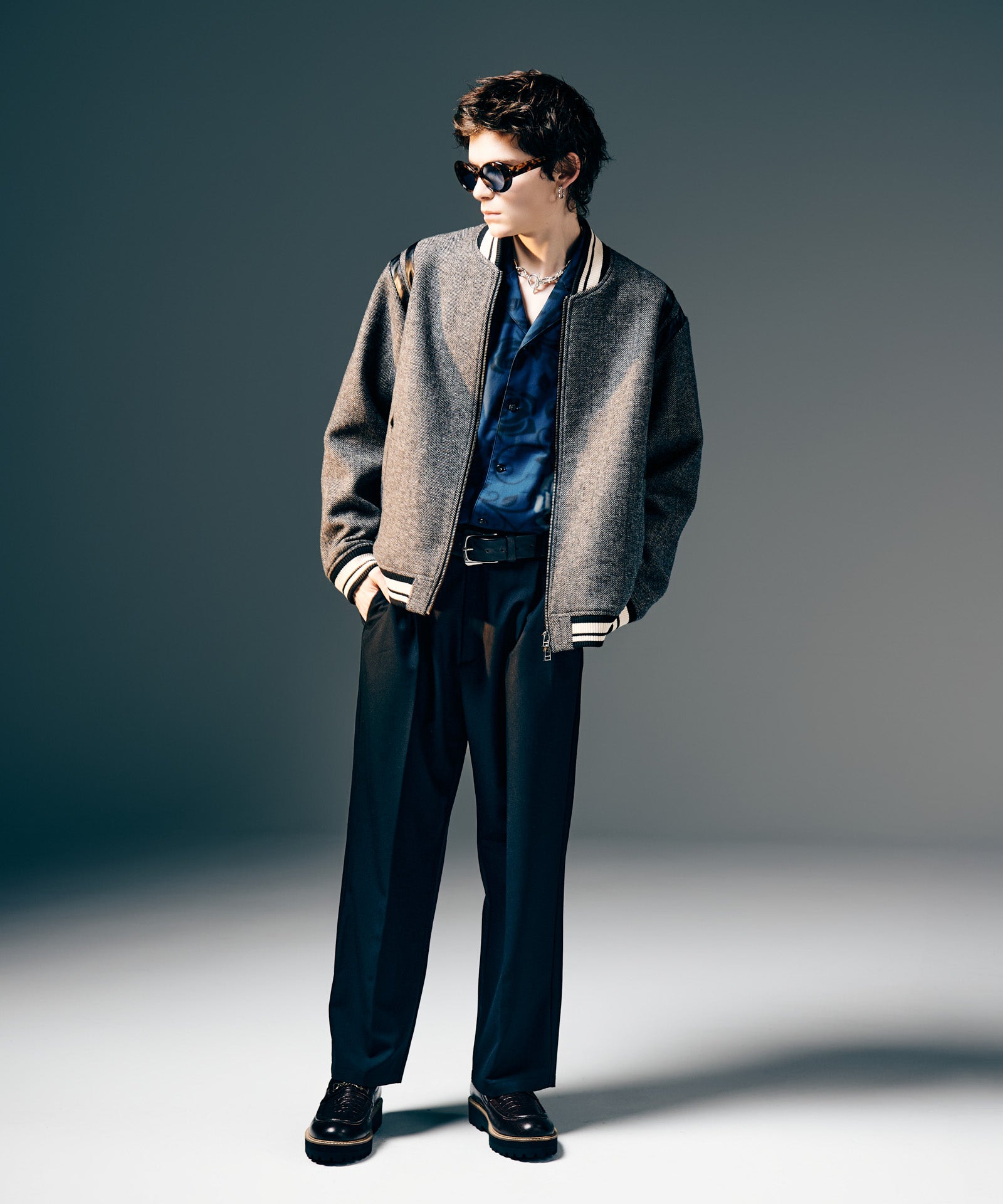 H:175 / C:82 / W:64 / H:83 着用サイズ:M