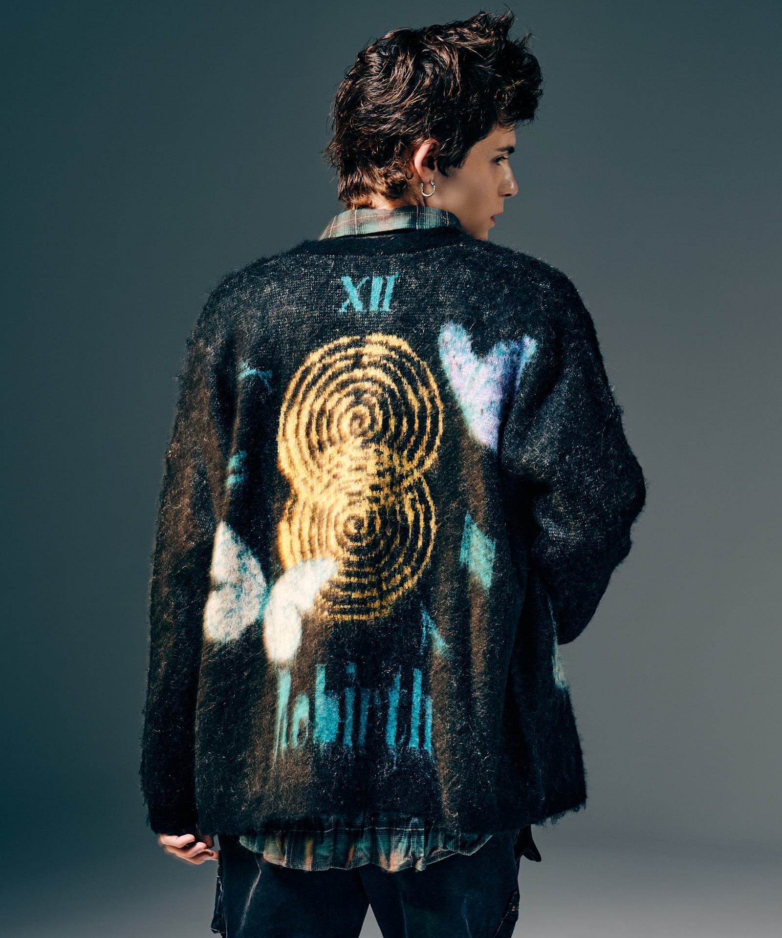 H:175 / C:82 / W:64 / H:83 着用サイズ:M