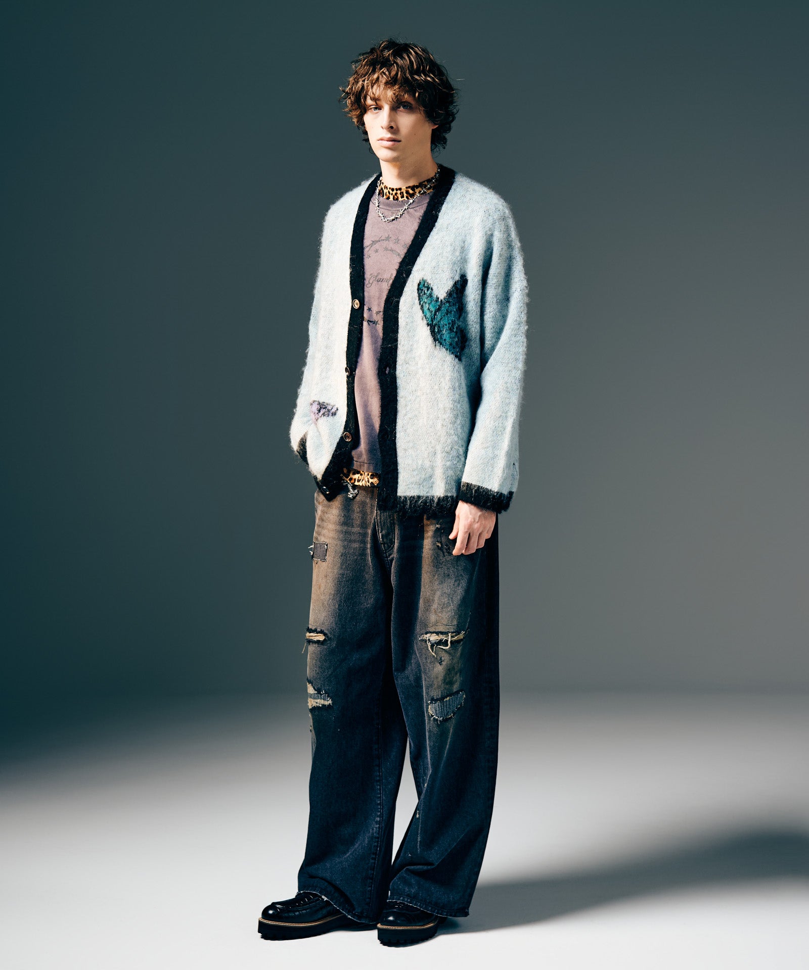 H:186 / C:89 / W:71 / H:92 着用サイズ:L