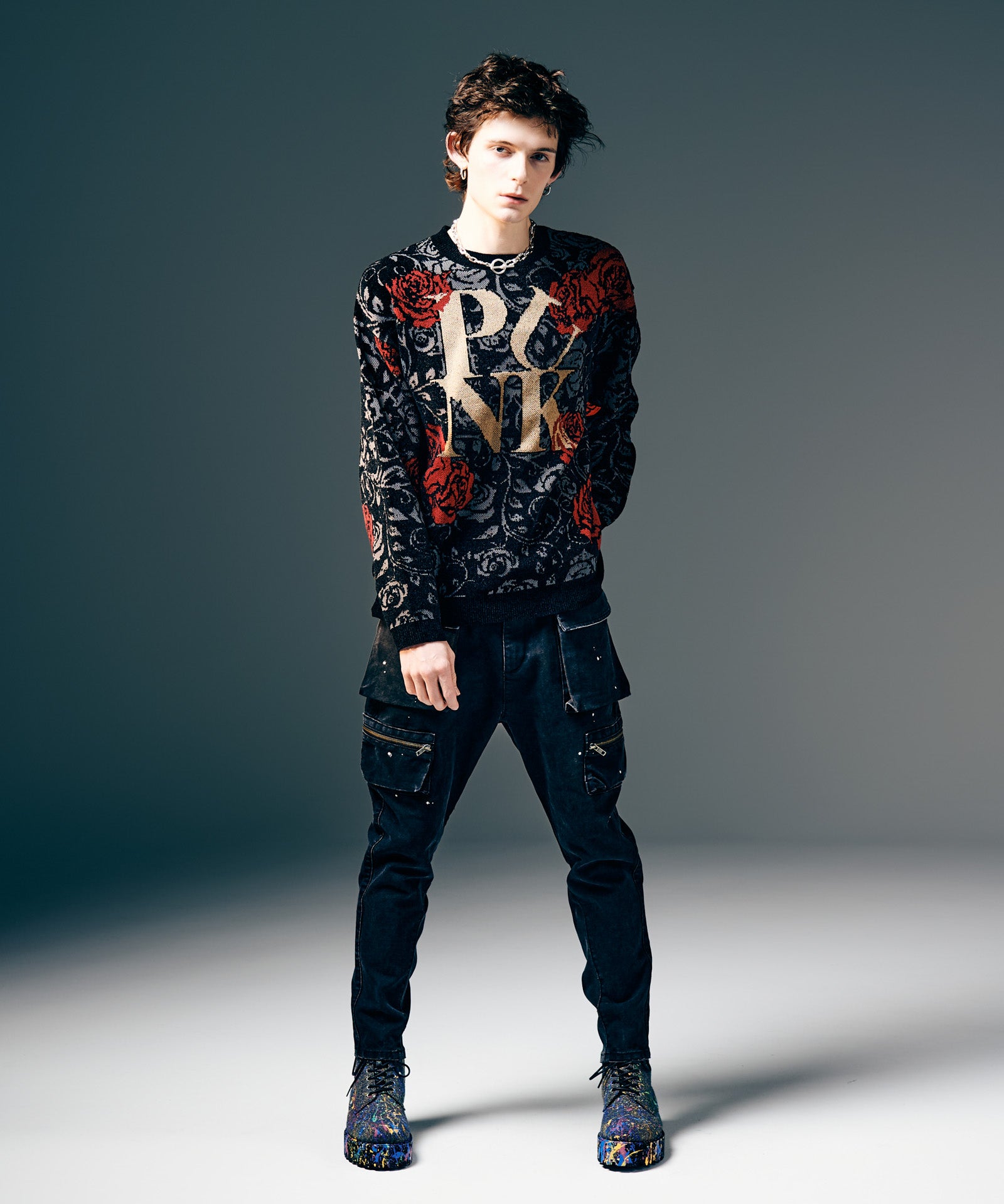 H:175 / C:82 / W:64 / H:83 着用サイズ:M