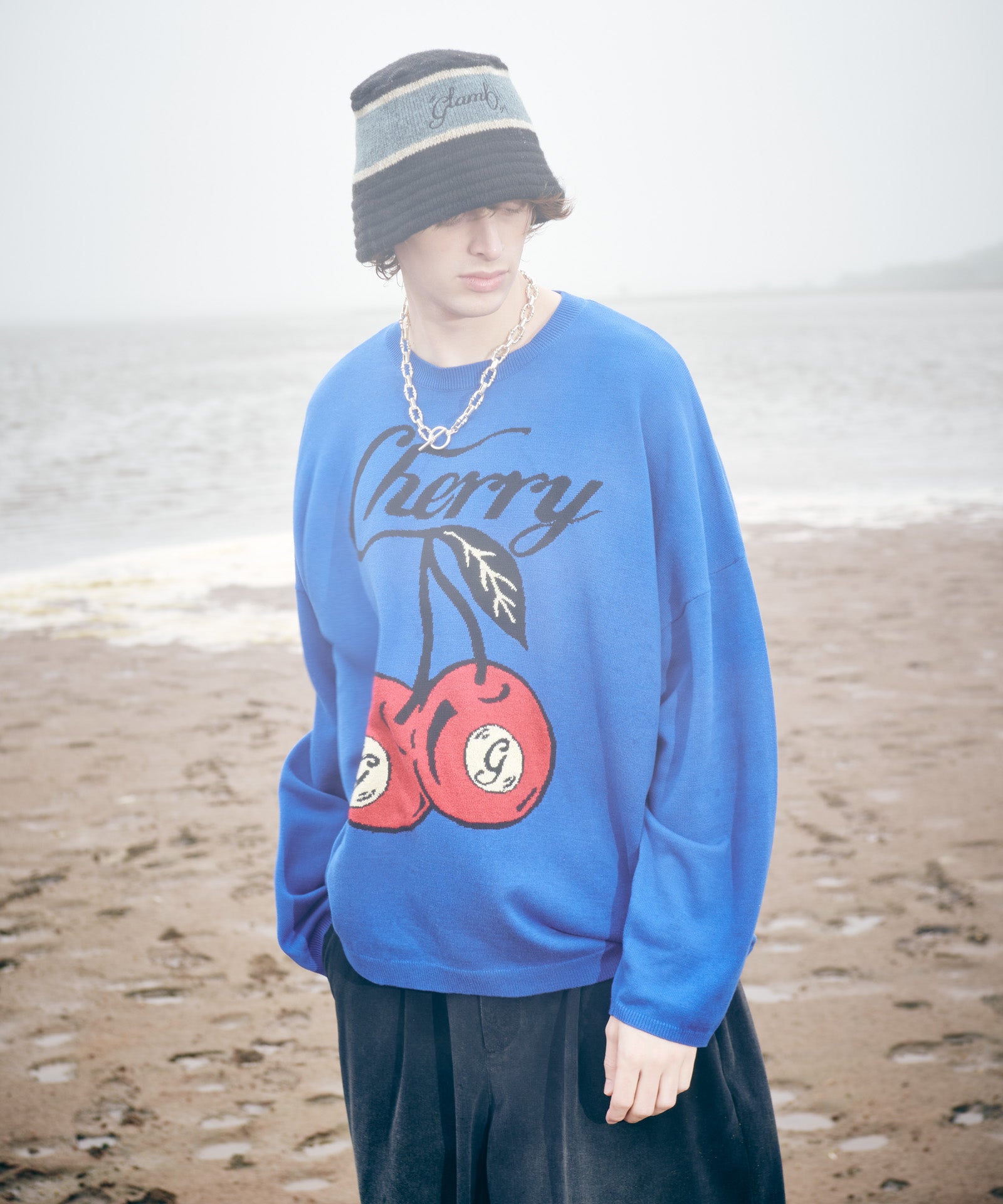 H:186 / C:89 / W:71 / H:92 着用サイズ:L