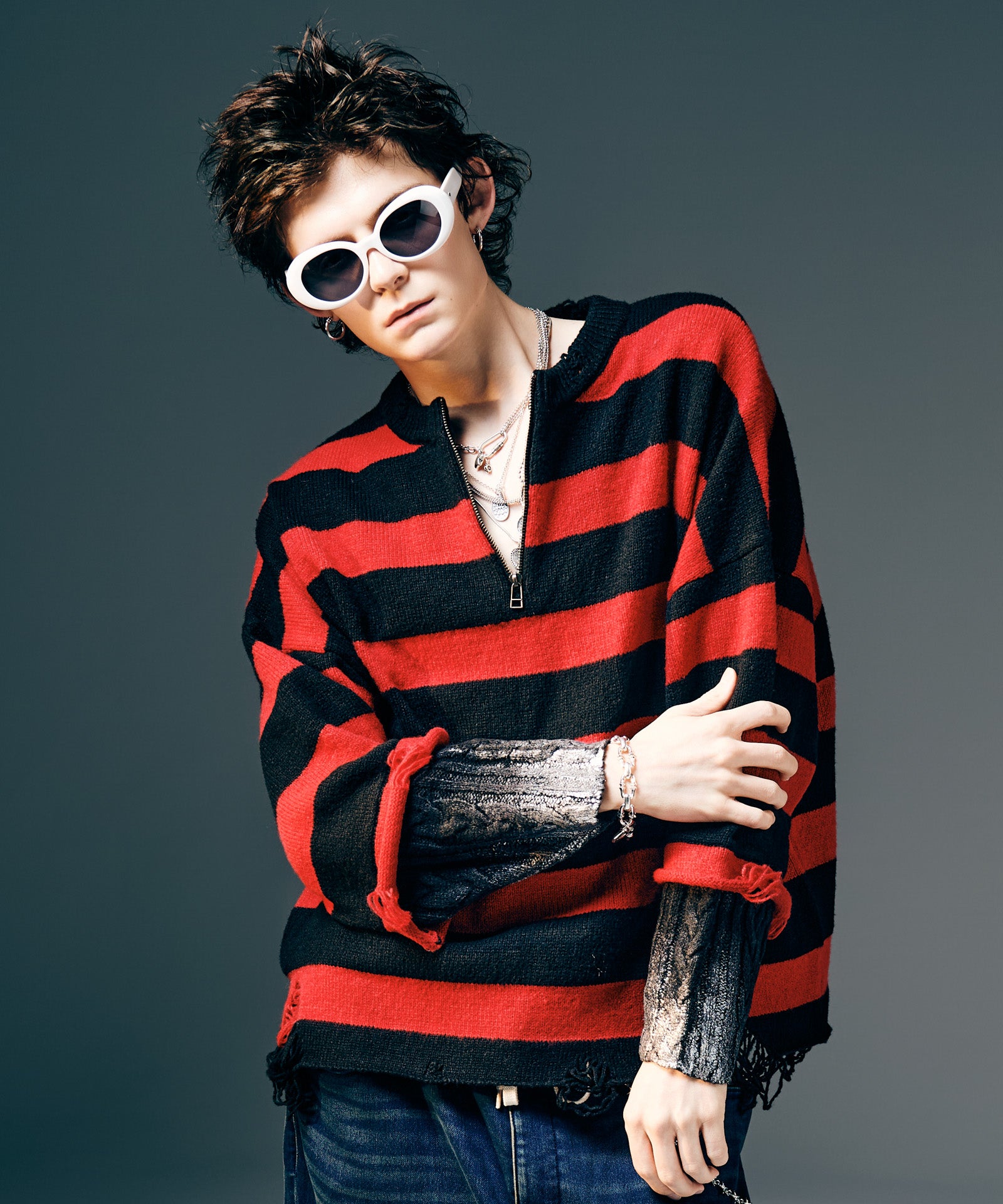 H:175 / C:82 / W:64 / H:83 着用サイズ:L