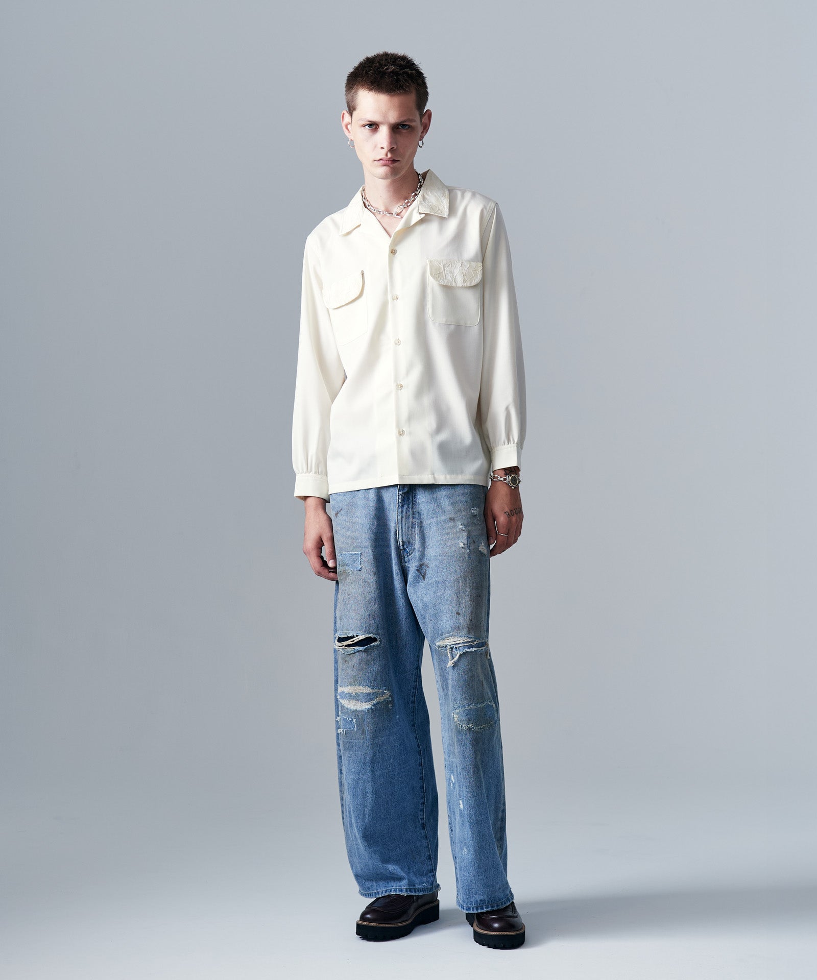 H:187 / C:92 / W:74 / H:91 着用サイズ:M