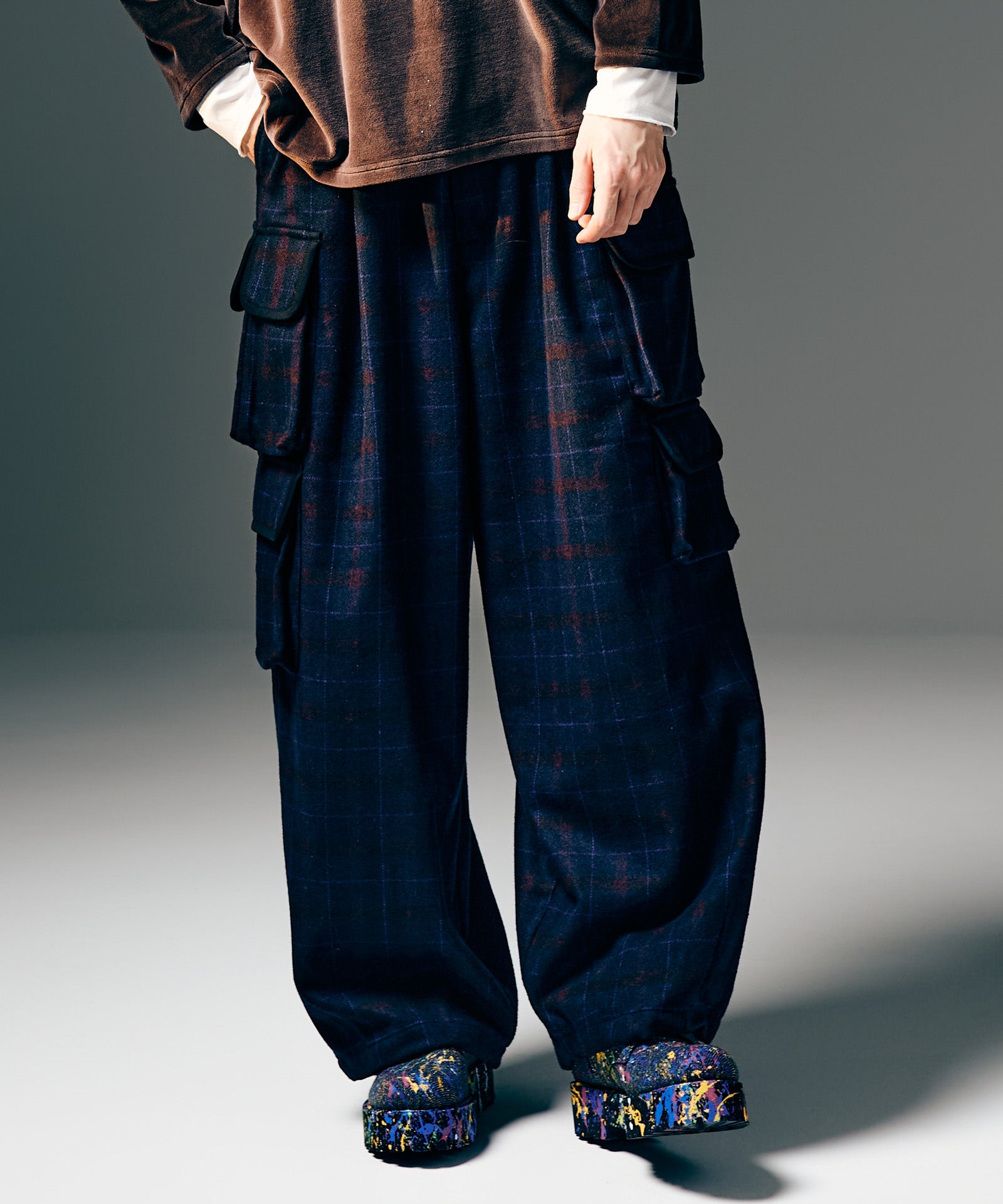 H:186 / C:89 / W:71 / H:92 着用サイズ:M