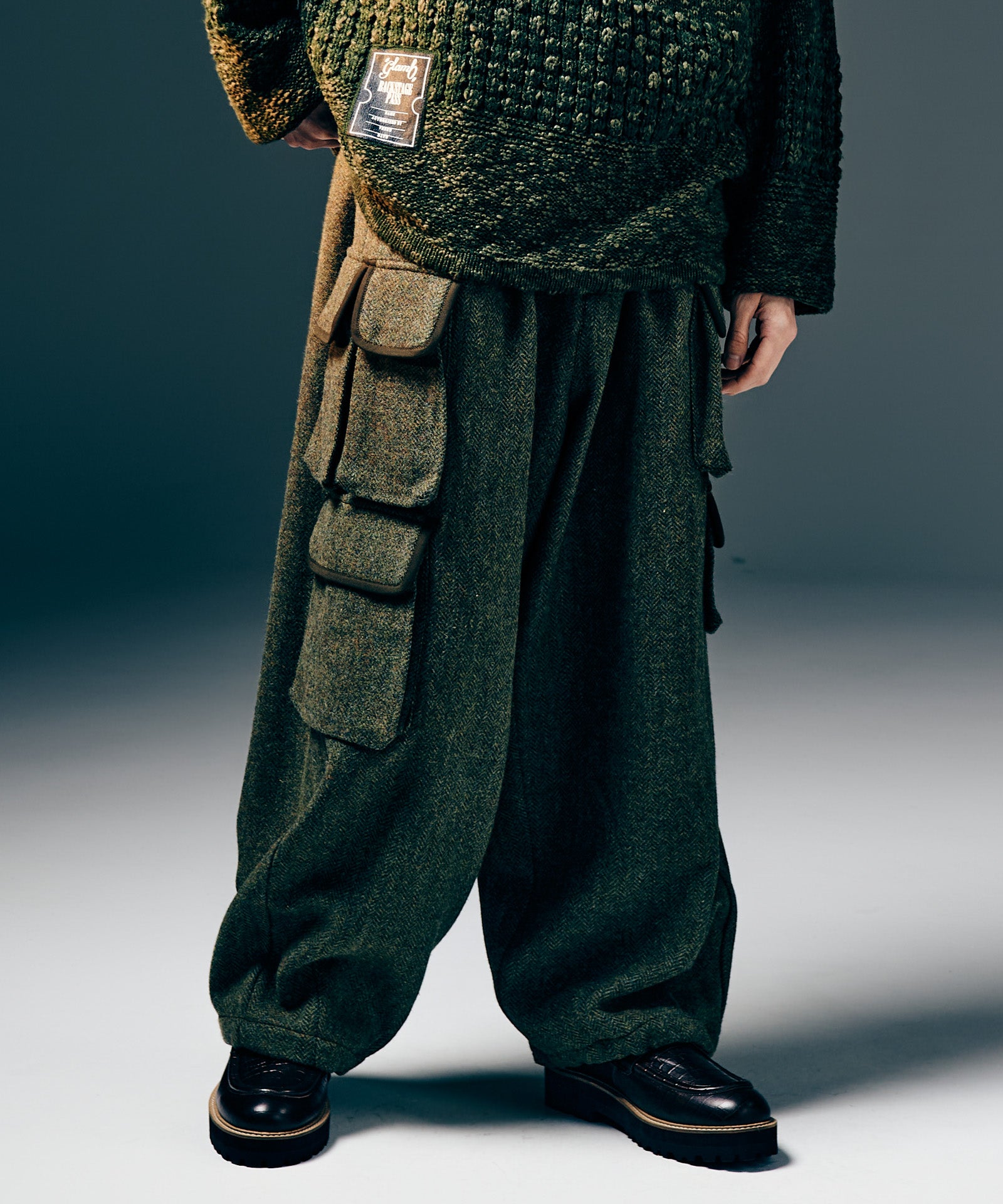 H:175 / C:82 / W:64 / H:83 着用サイズ:M