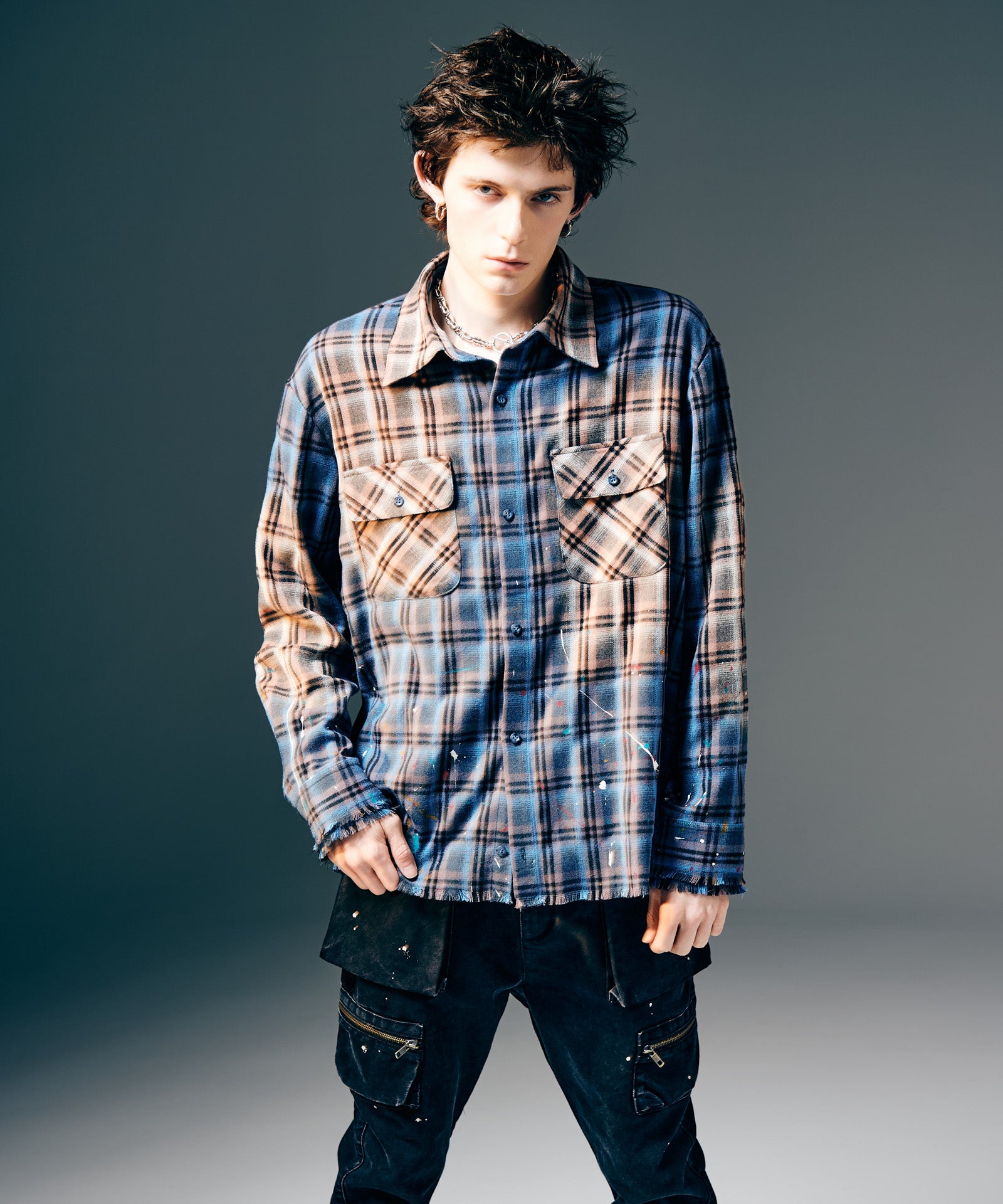 H:175 / C:82 / W:64 / H:83 着用サイズ:L