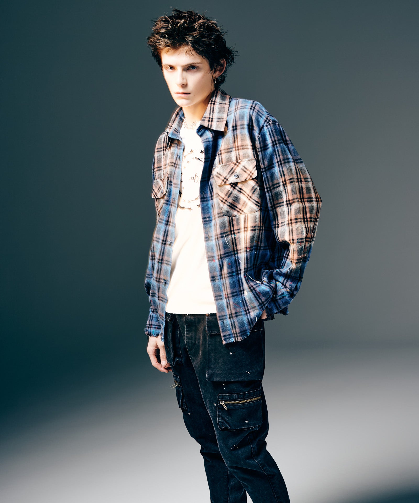 H:175 / C:82 / W:64 / H:83 着用サイズ:L