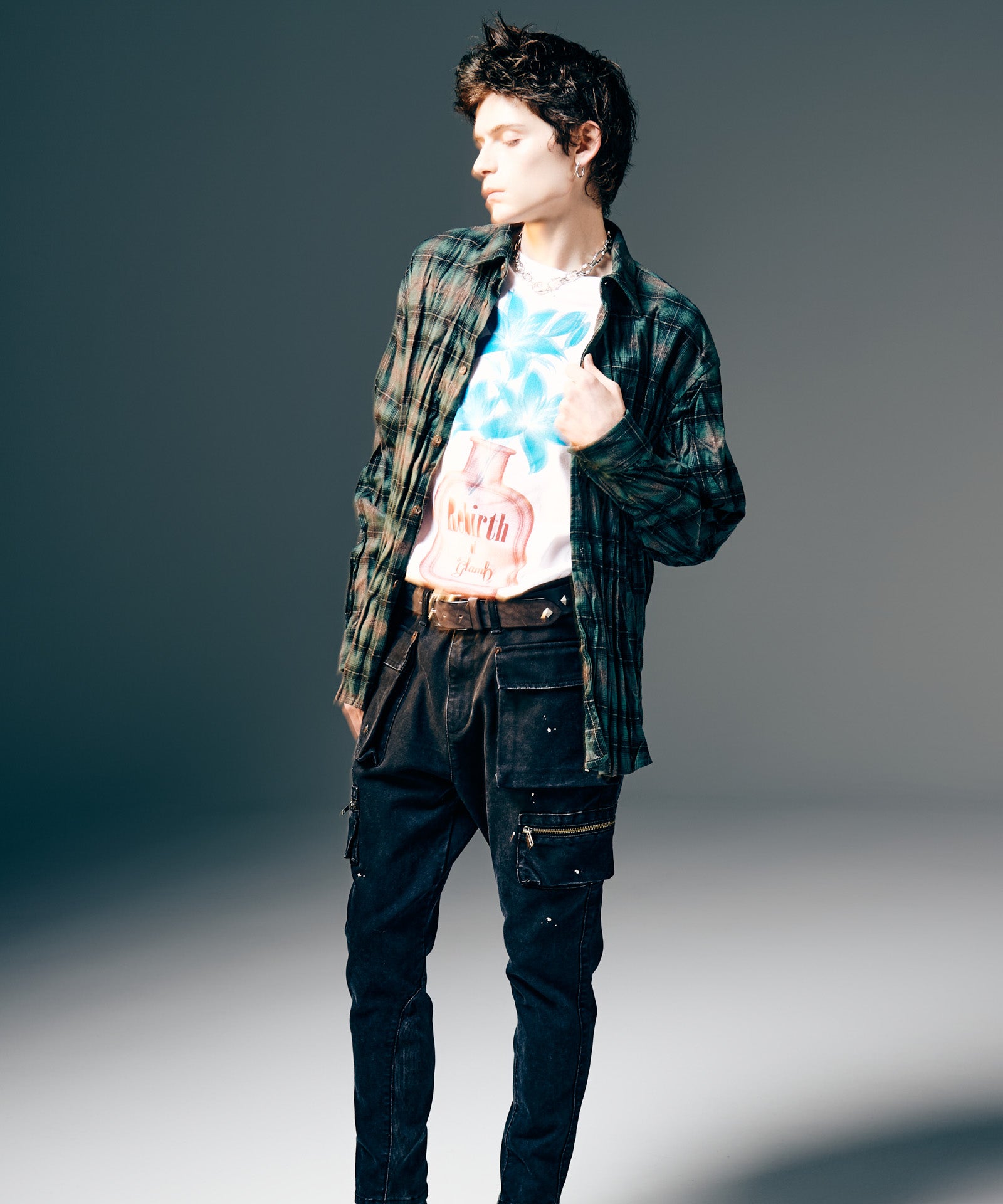 H:175 / C:82 / W:64 / H:83 着用サイズ:L