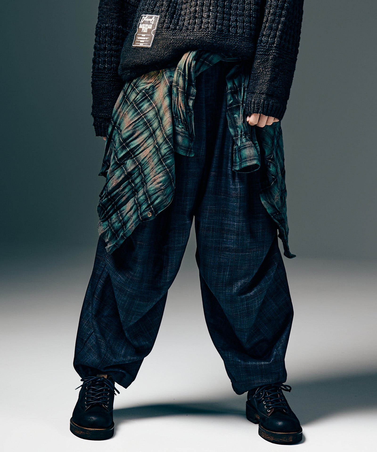 H:175 / C:82 / W:64 / H:83 着用サイズ:L