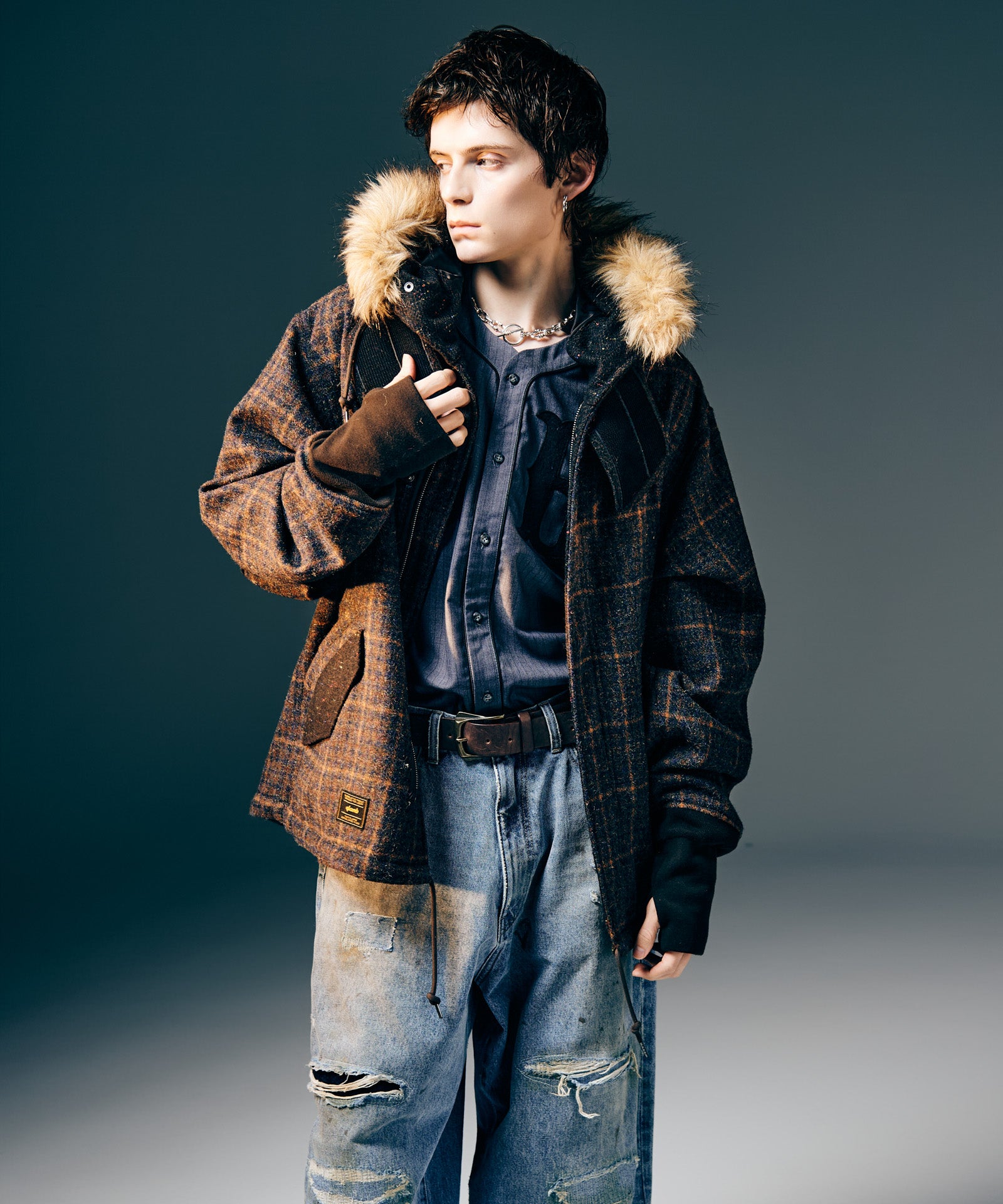 H:175 / C:82 / W:64 / H:83 着用サイズ:L