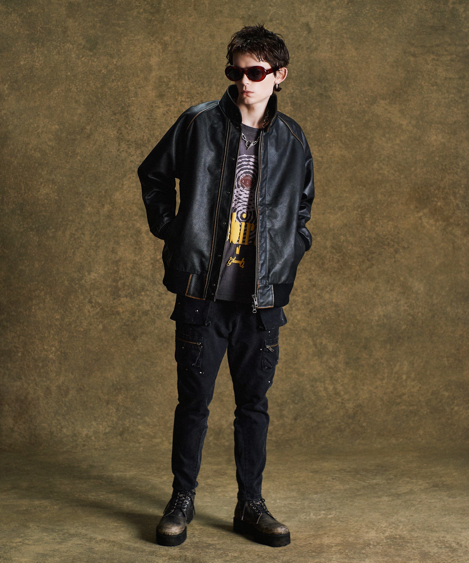 H:175 / C:82 / W:64 / H:83 着用サイズ:M