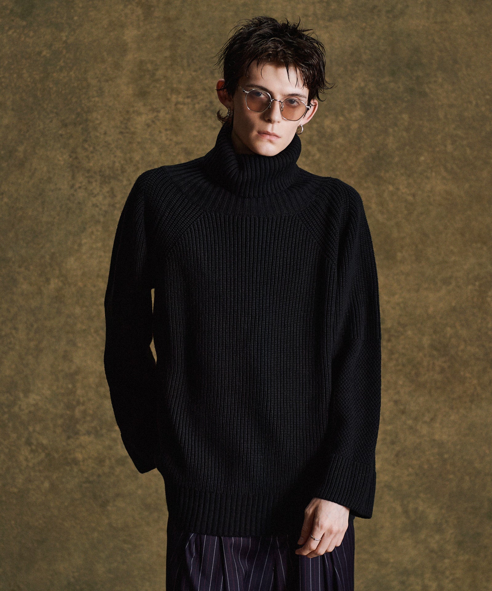 H:175 / C:82 / W:64 / H:83 着用サイズ:M