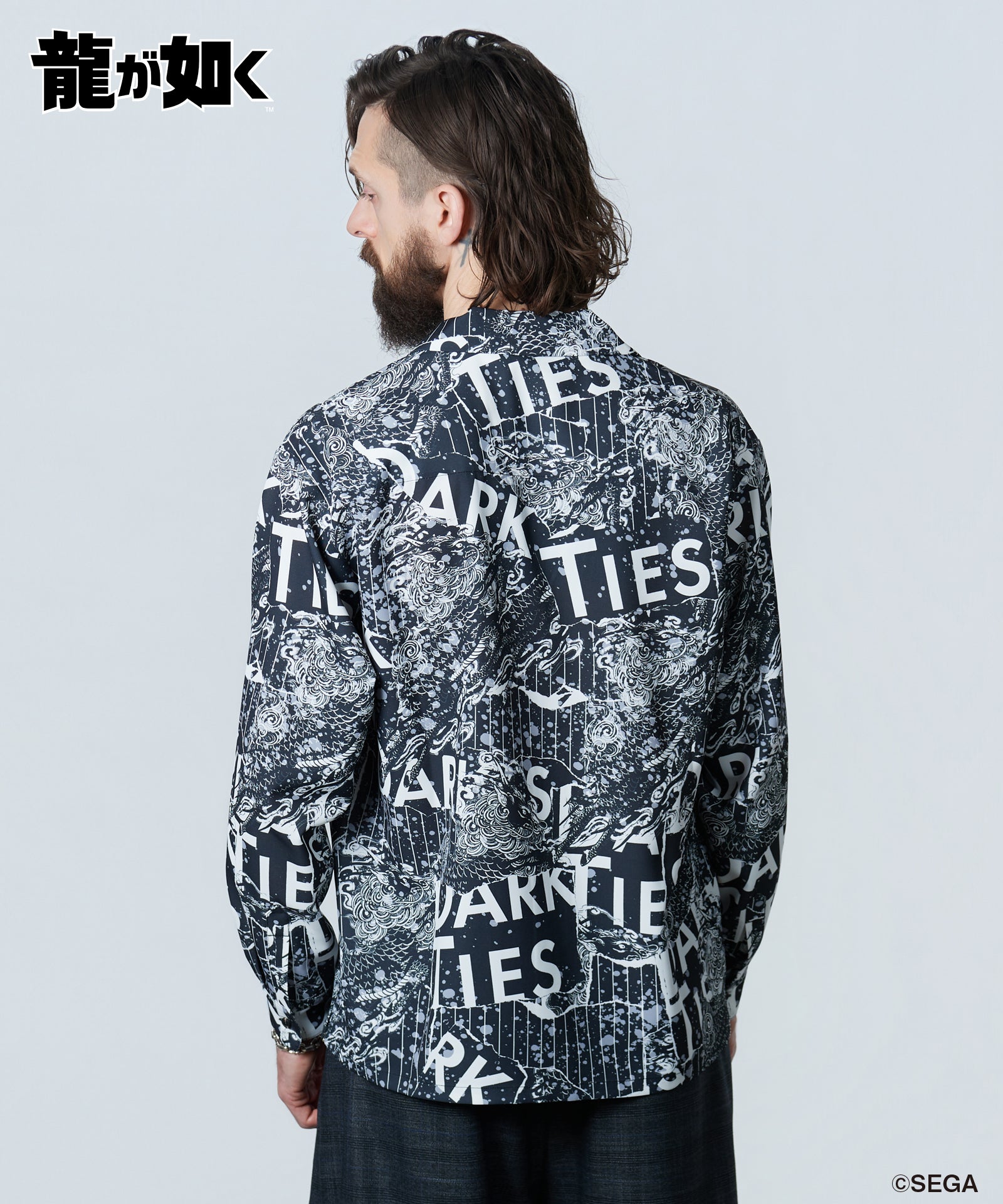 H:185 / C:86 / W:74 / H:90 着用サイズ:L