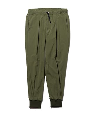 GB0122 / P06 : Nylon Jogger Pants