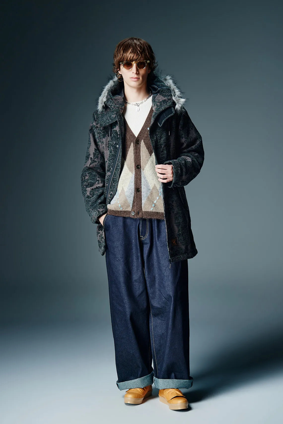 26at-collection-look29