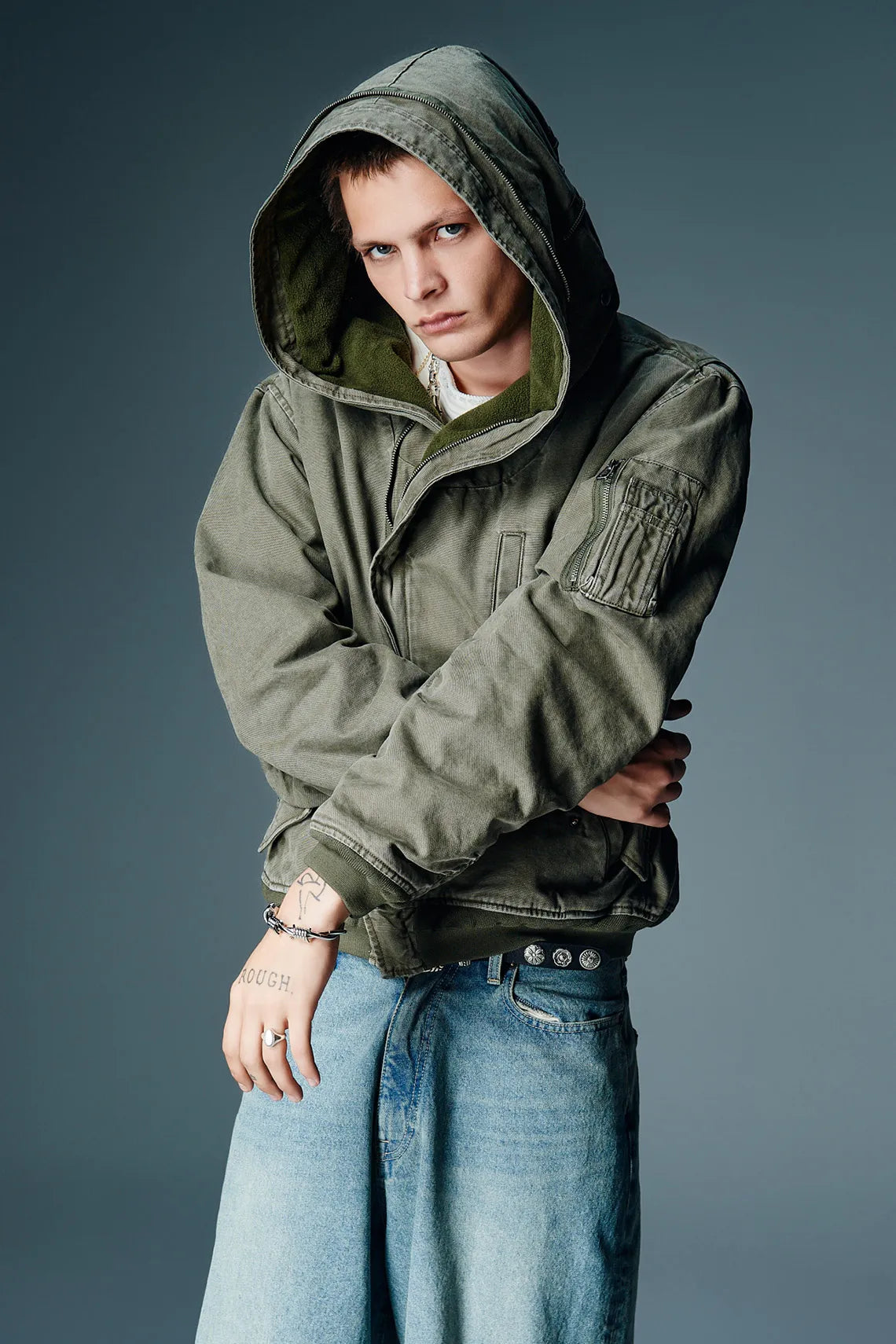 26at-collection-look33