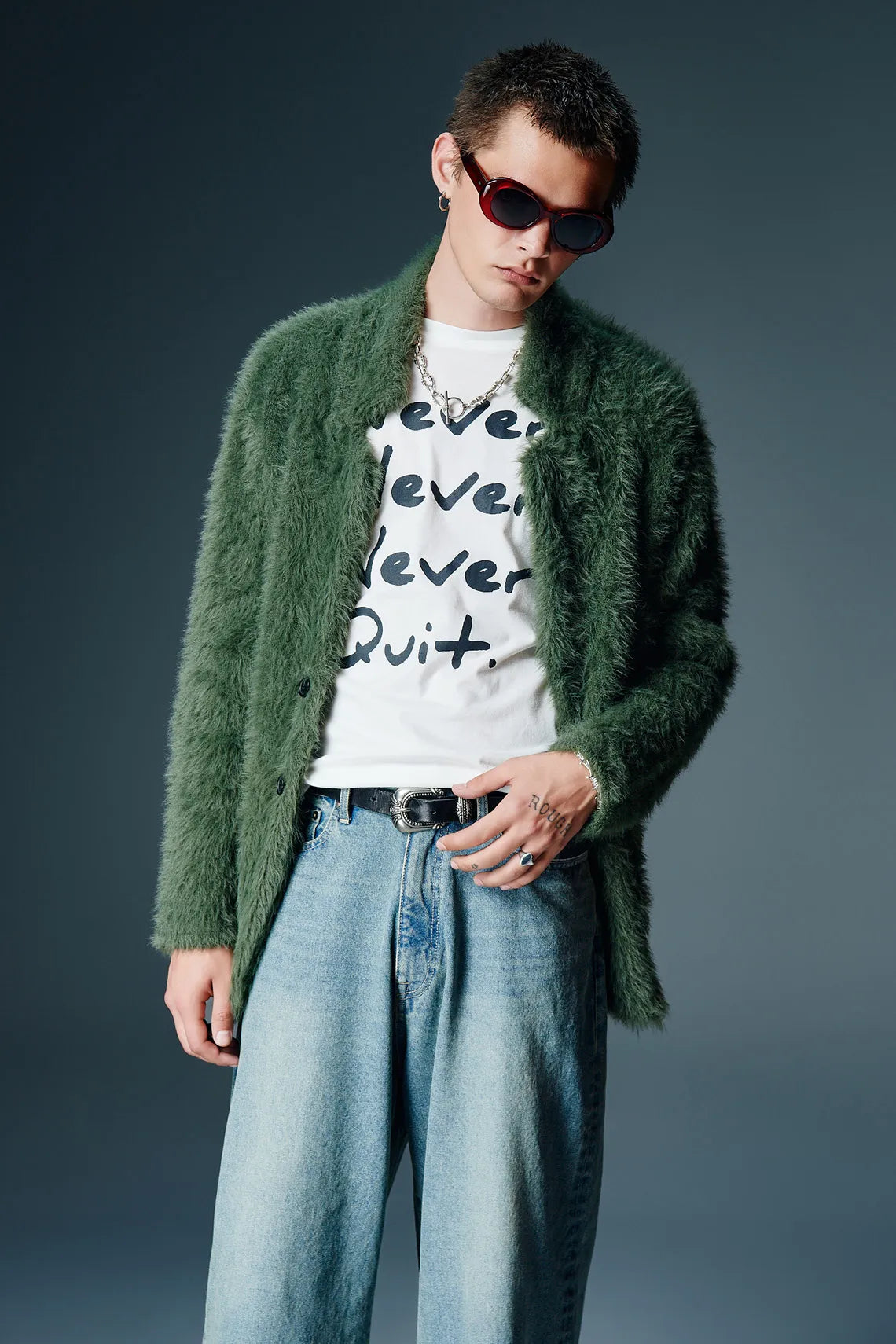 26at-collection-look35