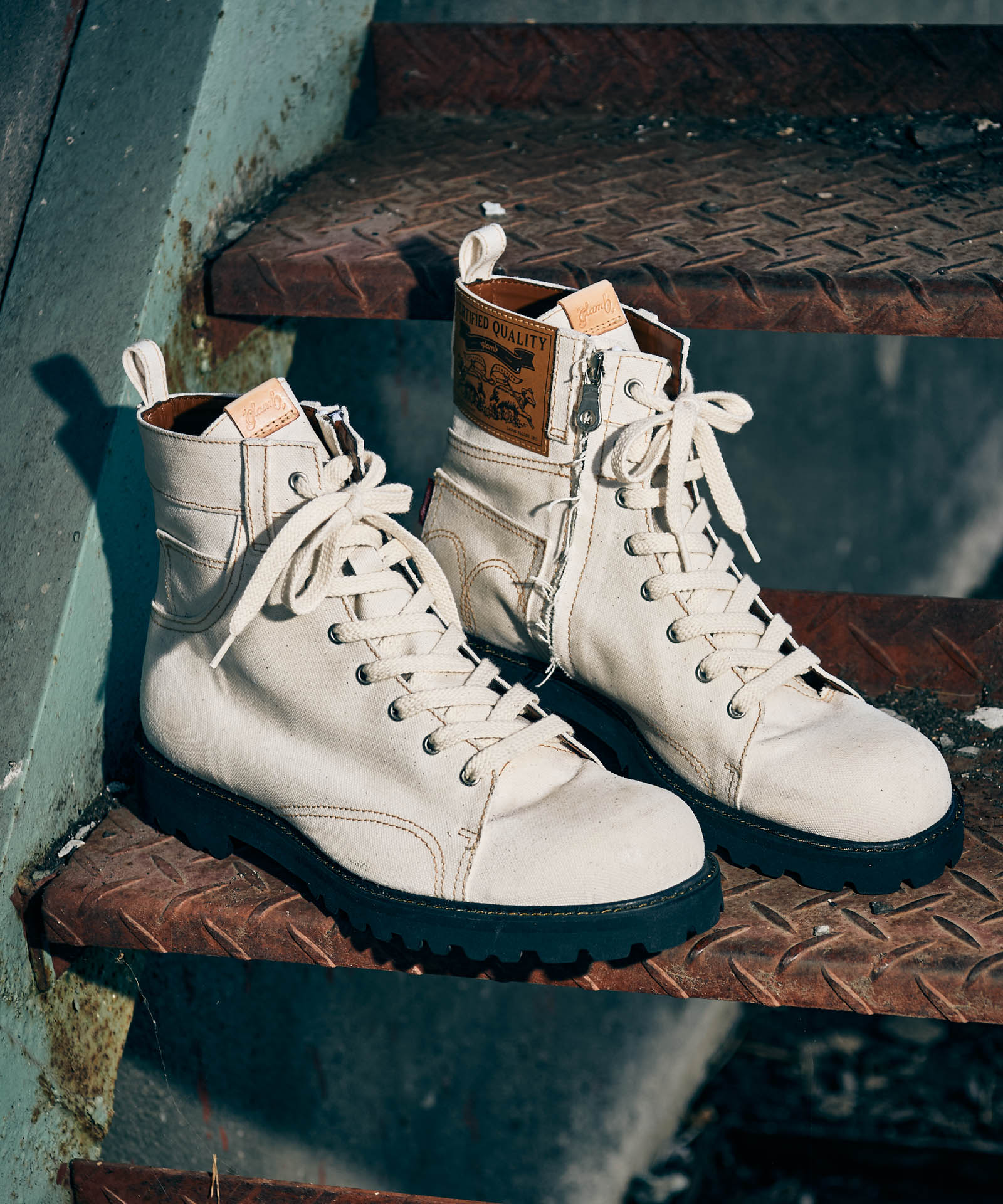 GB0125/AC03: Oiled Denim Boots | glamb Online Store | ブランド