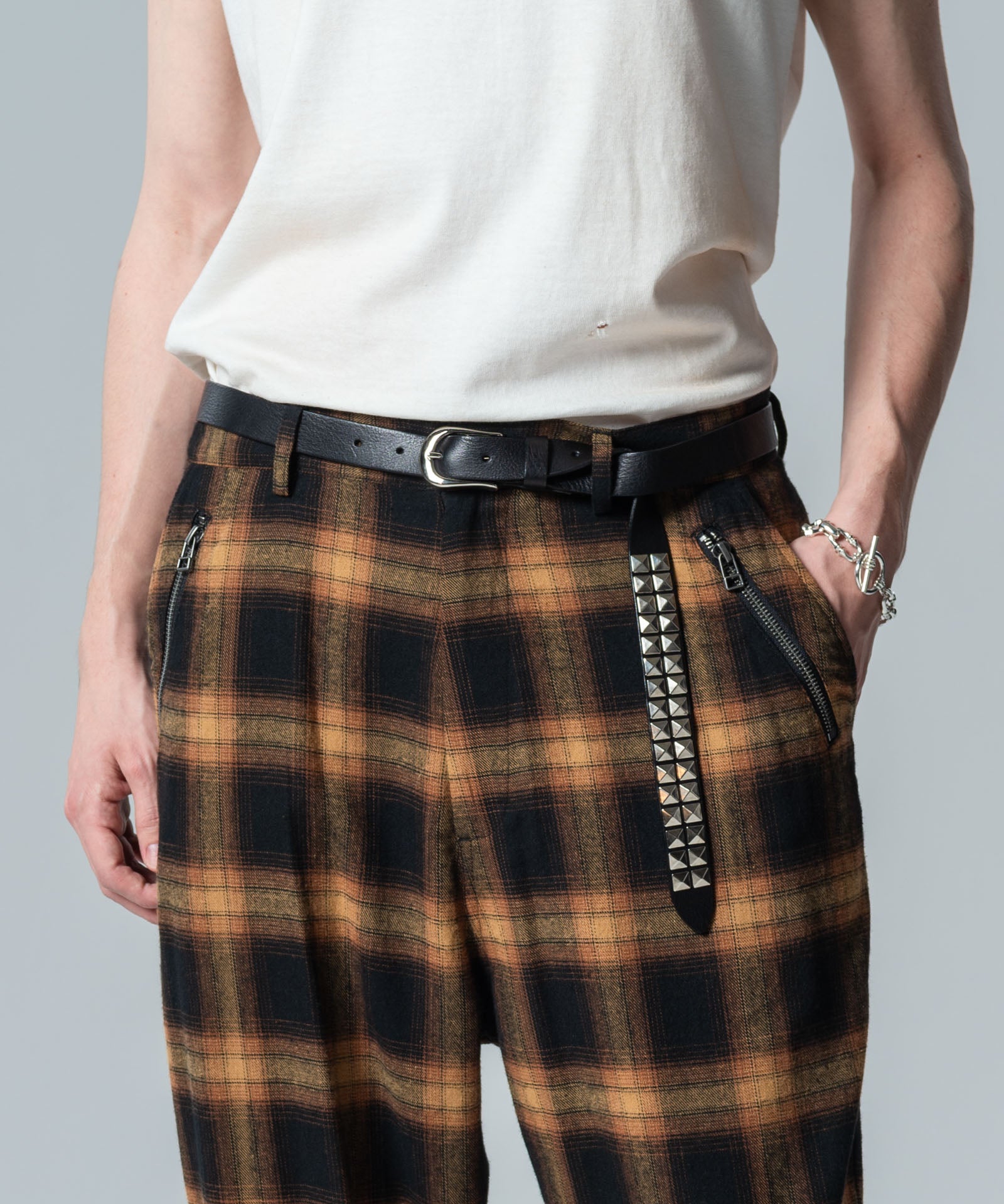 archive studs belt ピンなし　穴なし　ロック　パンク studs belt Archive Y2K Hyper pop - メルカリ