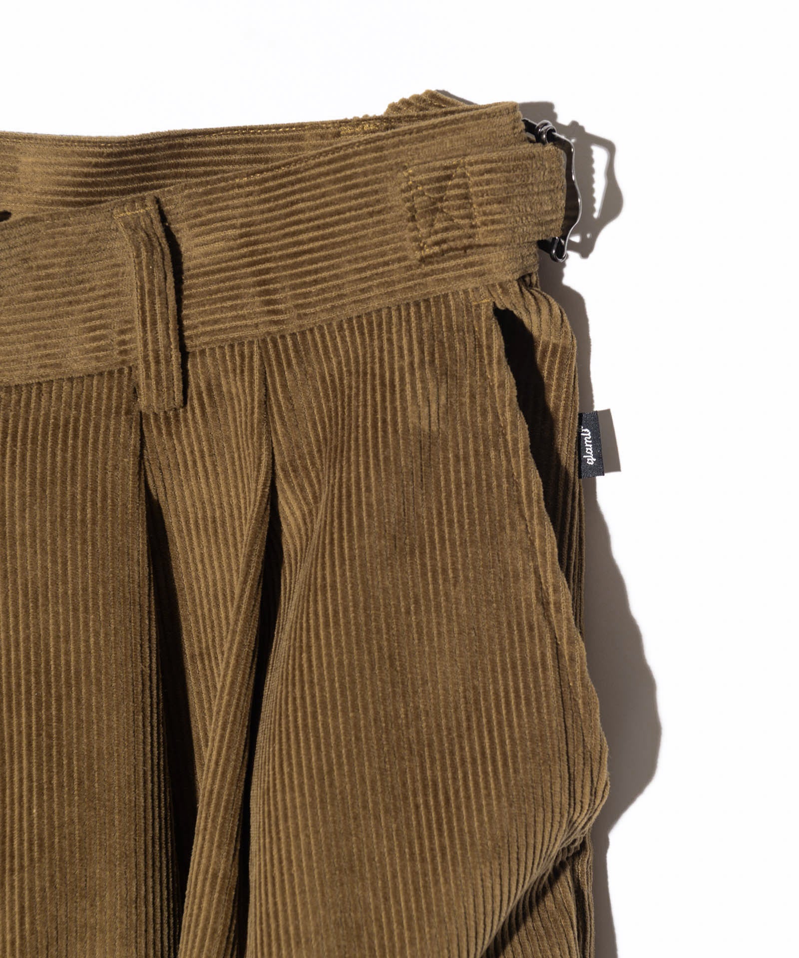 GB0125/P13 : Corduroy Deformed Pants / コーデュロイディフォーム