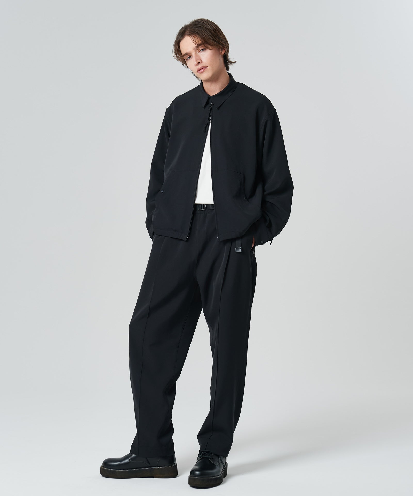 myg様　ケイミー　スマートストレッチブラックガーベラアシンメトリーワンピース9 SLY FRONTSLITHGキャミワンピース ブラック -ファッション通販