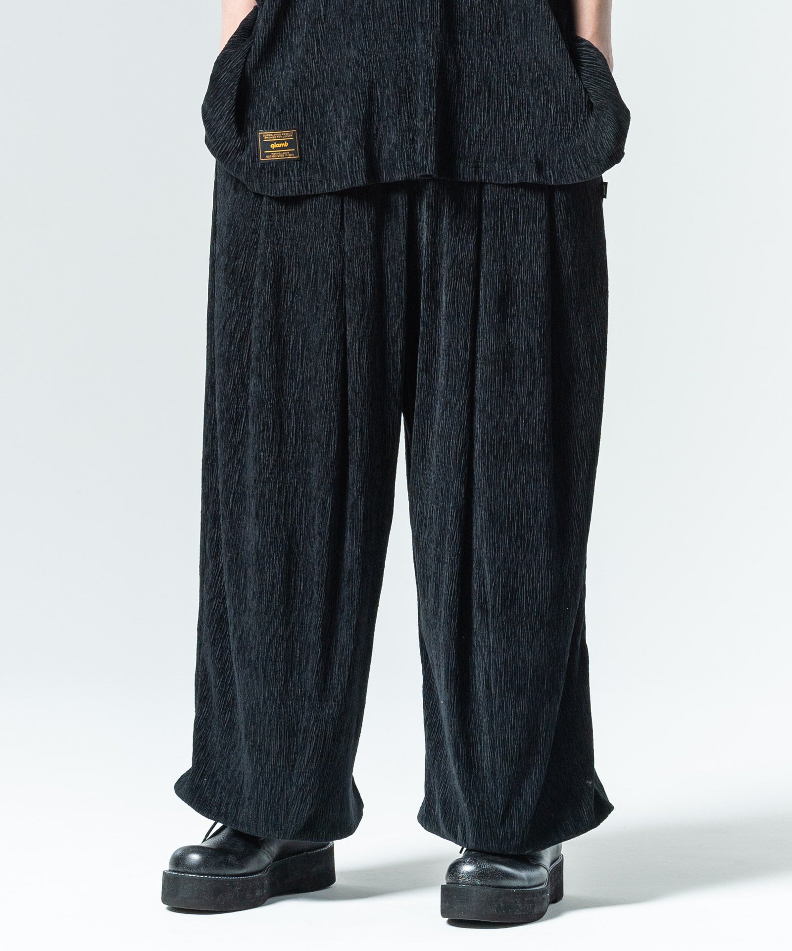 GB0225/P10 : Glamour Crepe Pants / グラマークレープパンツ – glamb