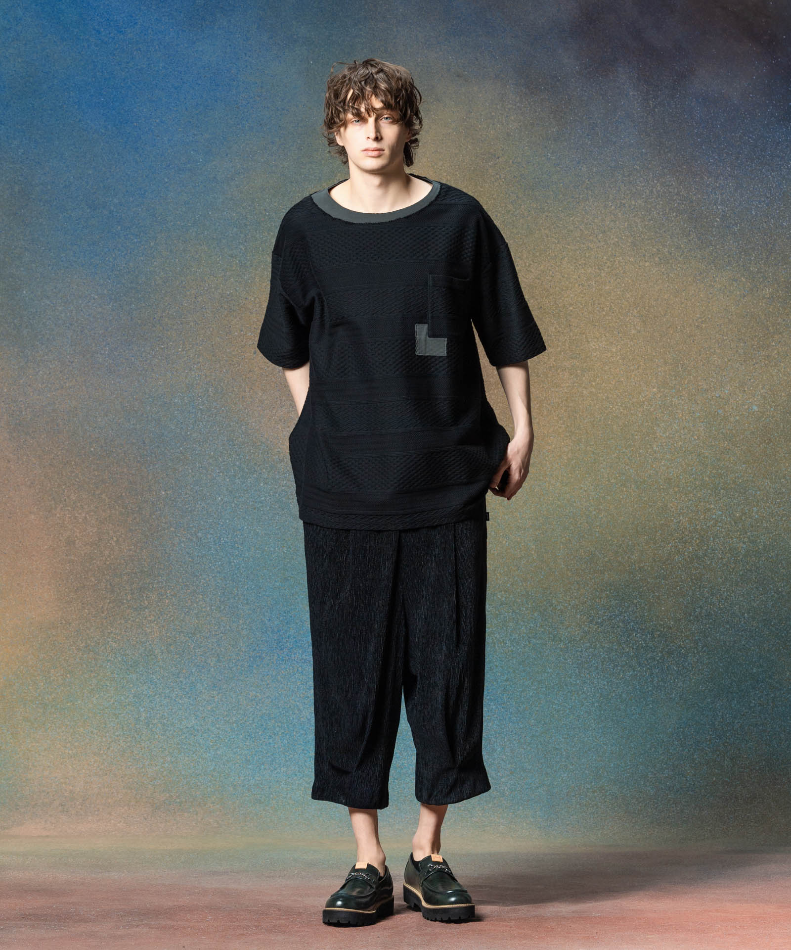 GB0225/P11 : Glamour Crepe Cropped Pants / グラマークレープ