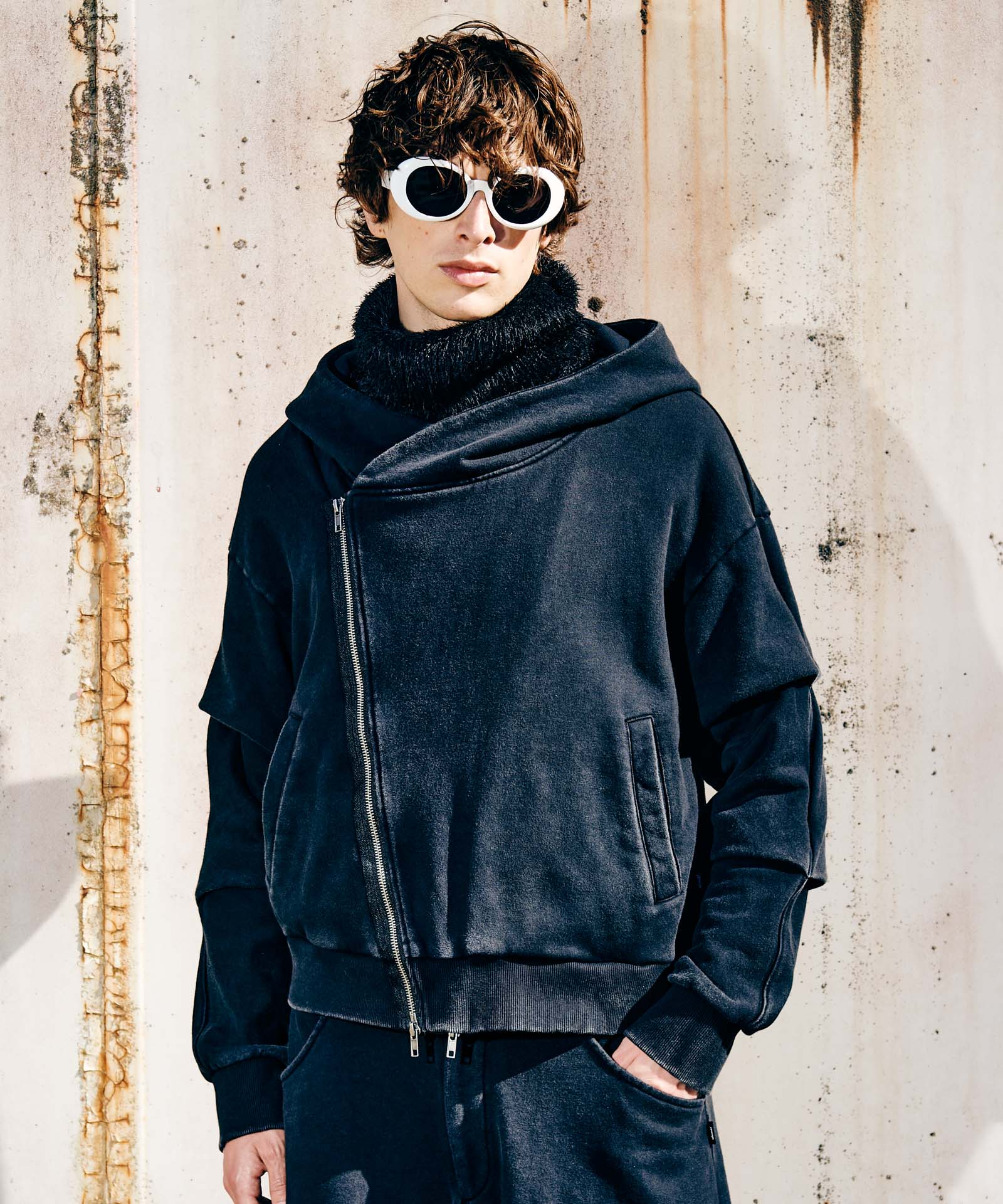 GB0325/CS23 : Distorted Riders Hoodie / ディストーテッド