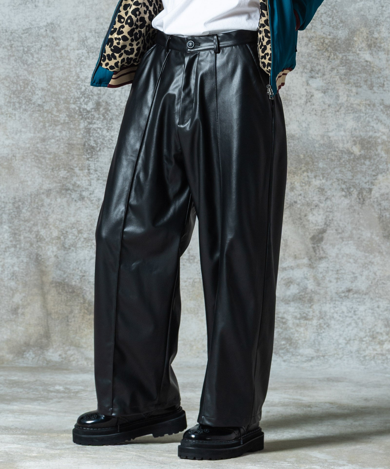 Synth Leather Baggy Slacks / シンセレザーバギースラックス