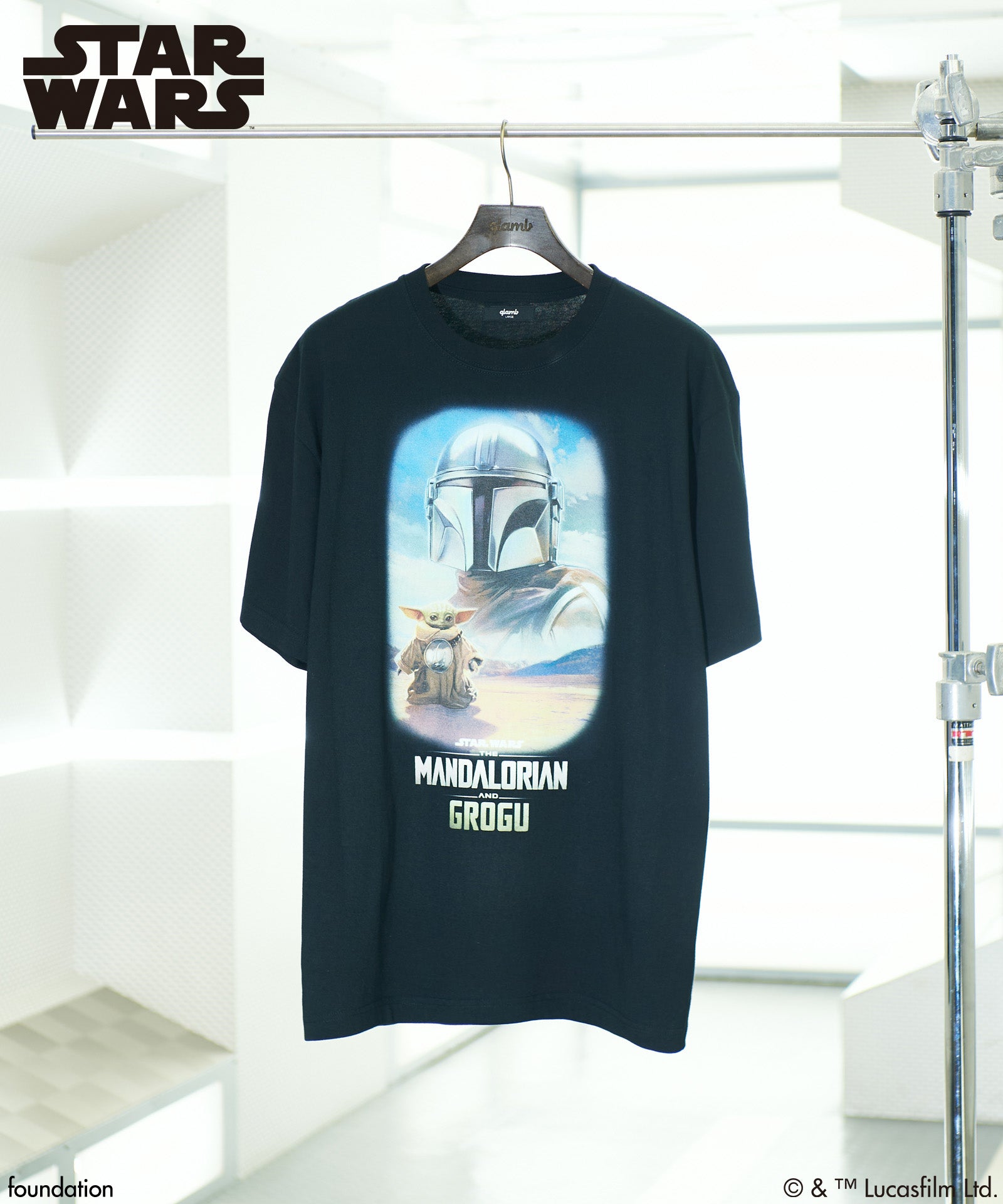 GB0326/SW03 : The Mandalorian and Grogu/T-shirt / マンダロリアン