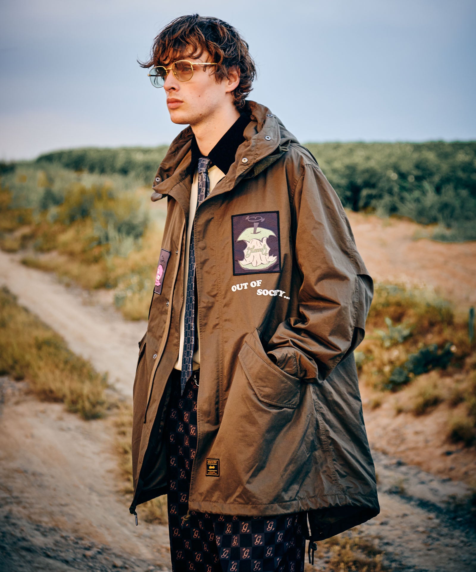 GB0424/JKT05 : Emblem High Neck Mods Coat / エンブレムハイネック