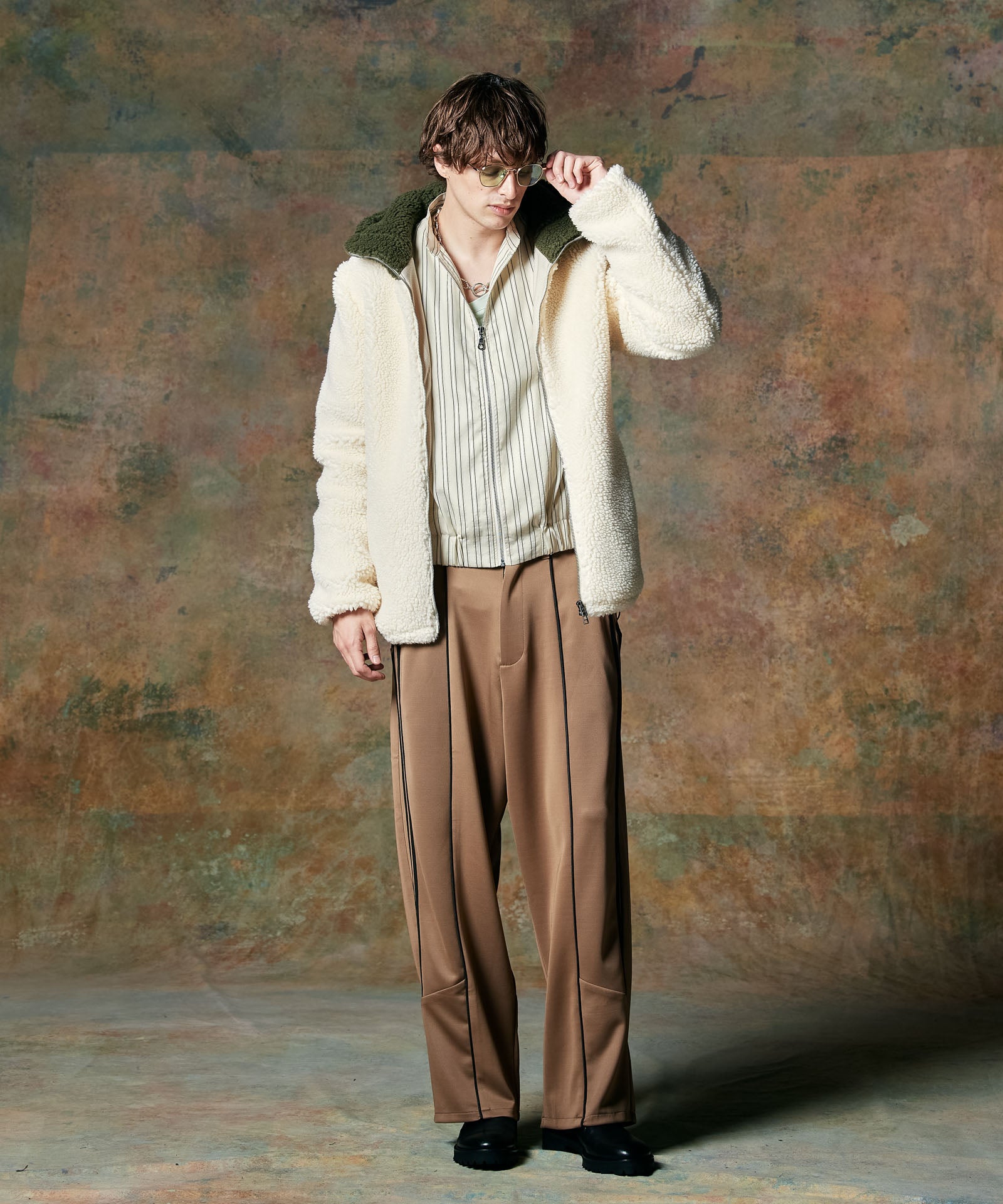 GB0424/JKT18 : Big Hood Boa Jacket / ビッグフードボアジャケット