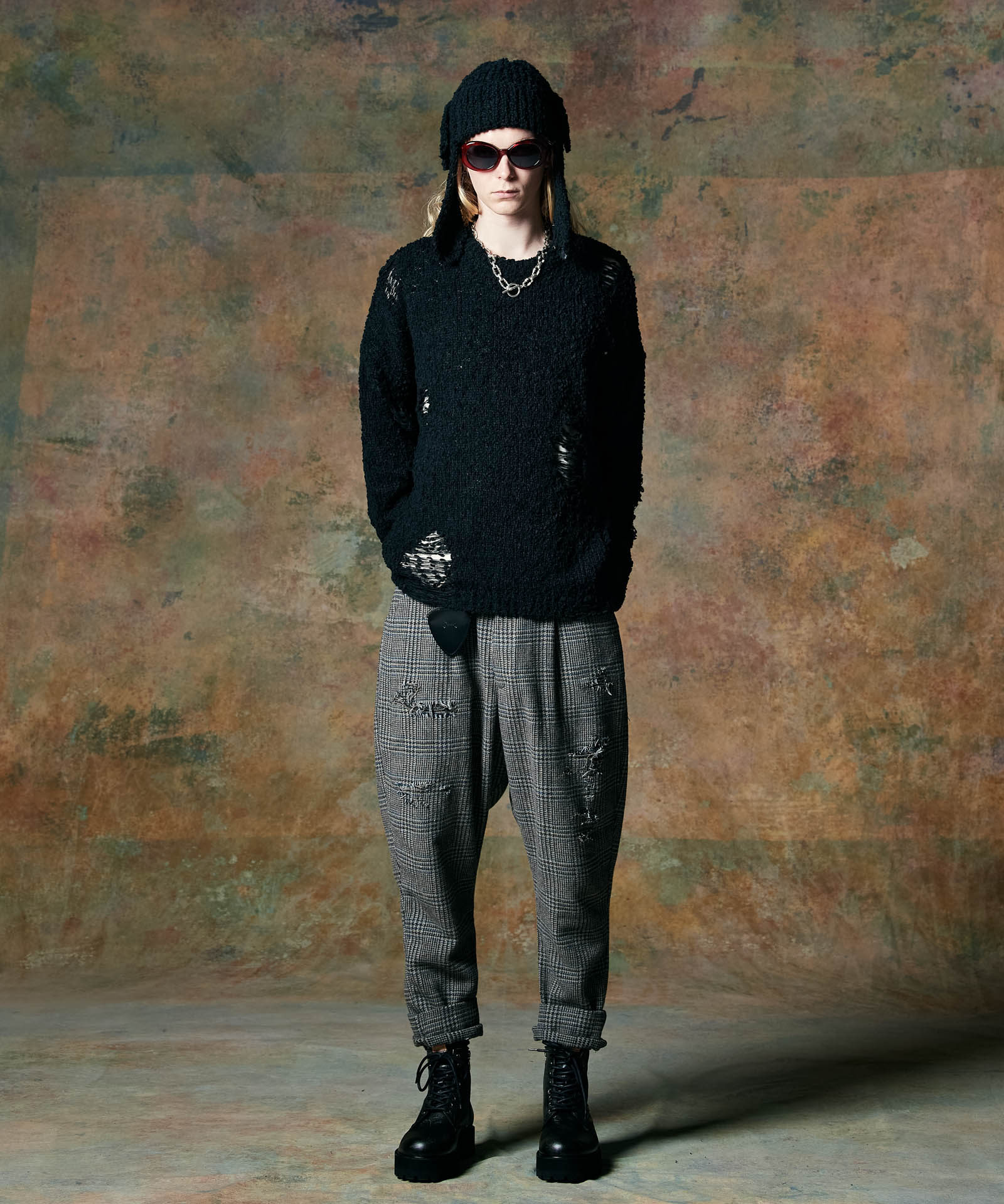 GB0424/P06: Out of Society Tweed Slacks – glamb Online Store