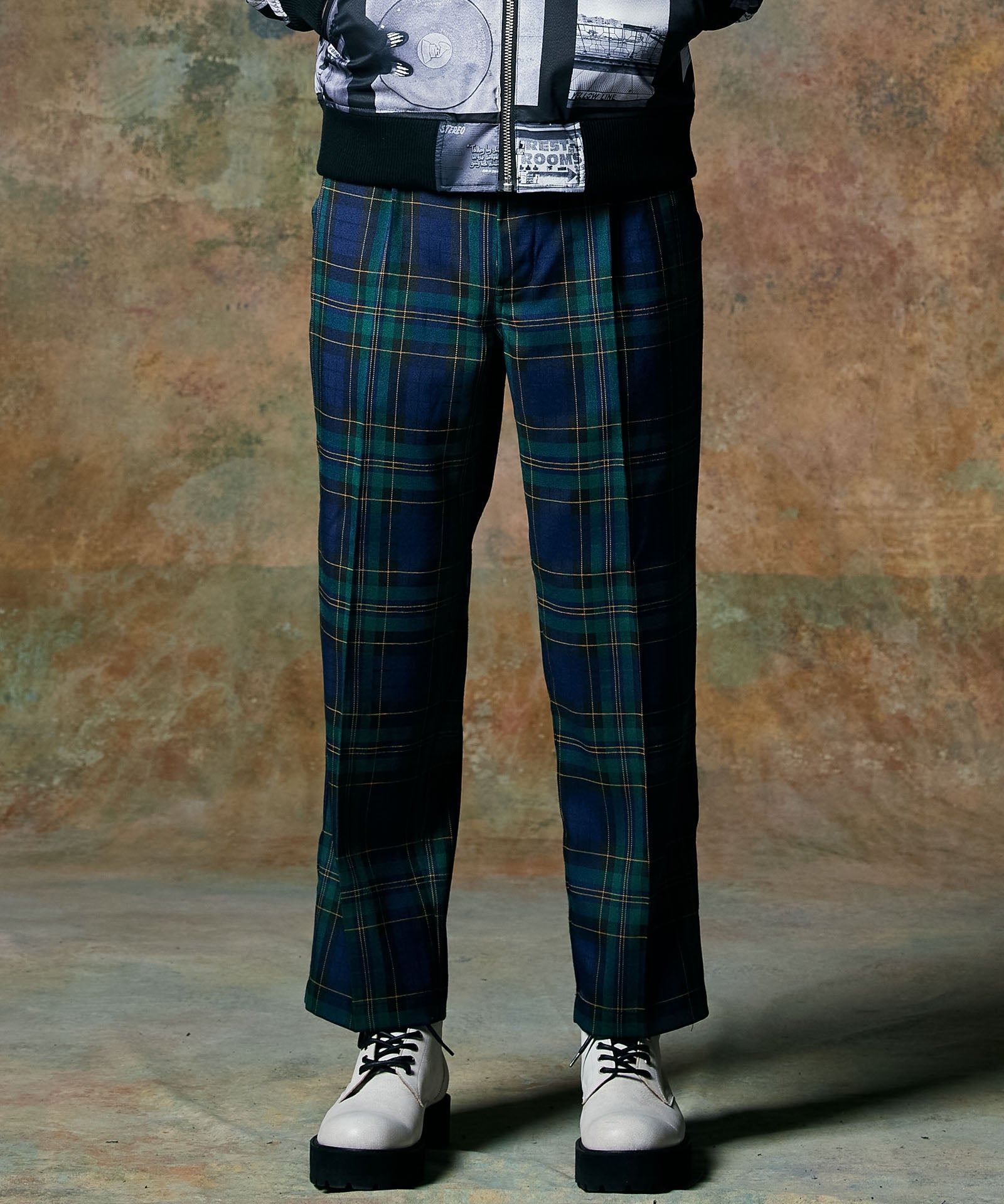 GB0424/P08 : Out of Society Tailored Slacks / アウトオブ