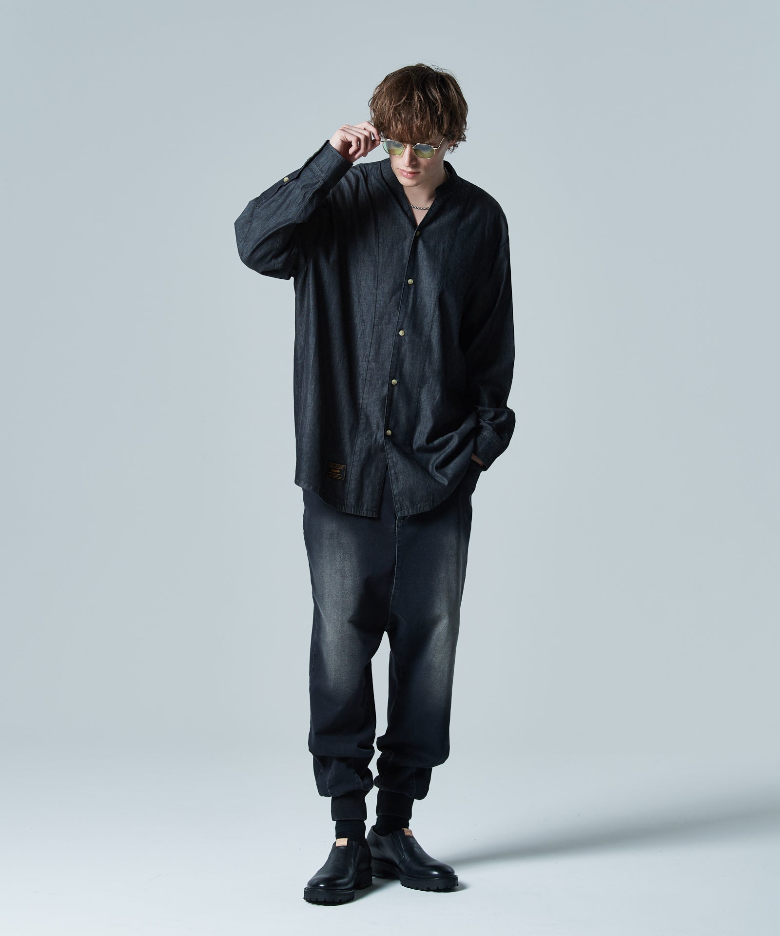 GB0424/SH09 : Band Collar Denim Shirt / バンドカラーデニムシャツ