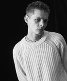 H:187 / C:92 / W:74 / H:91 着用サイズ:L