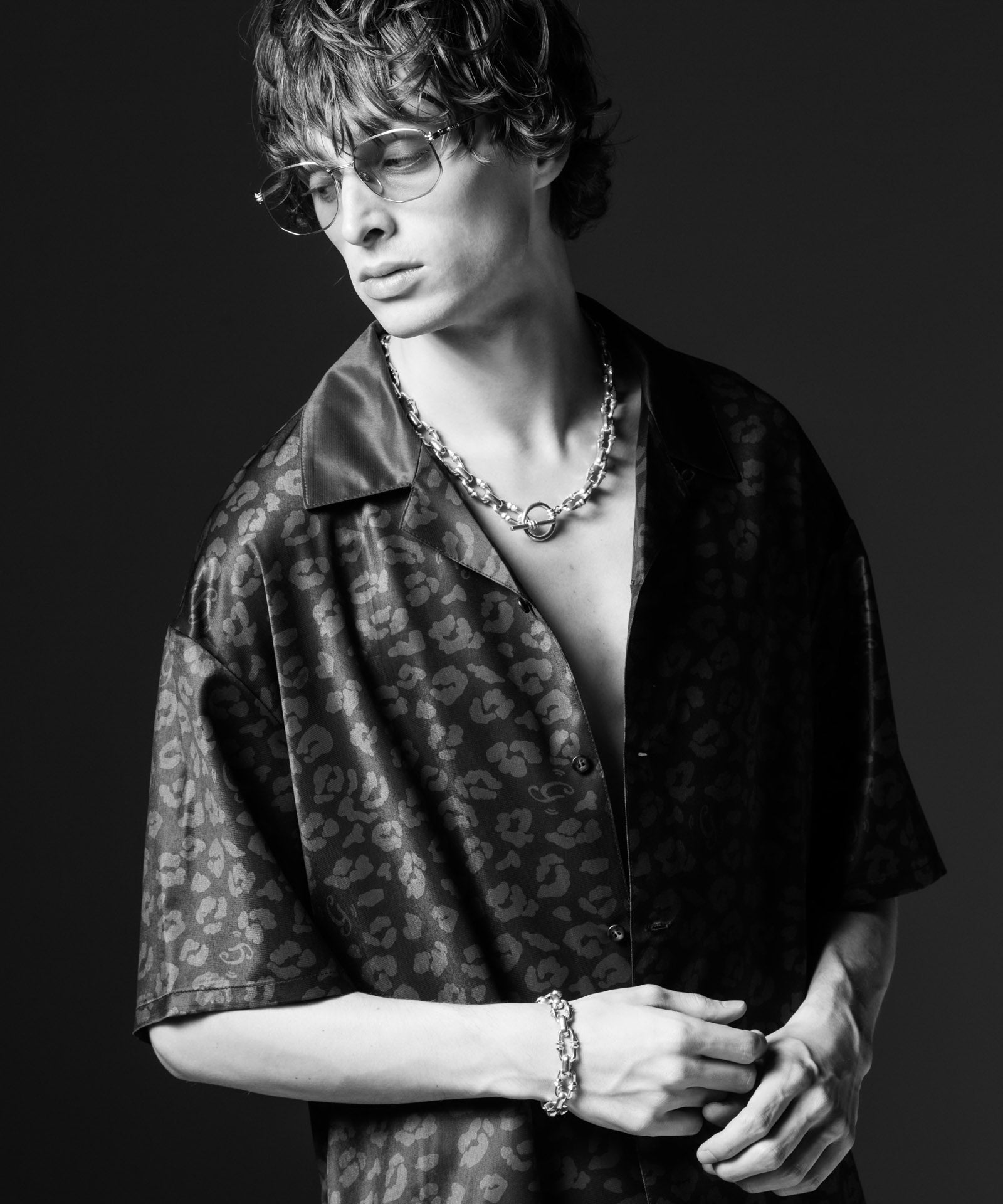 GB0423/AC18 : MARO Bracelet / マロブレスレット – glamb Online Store