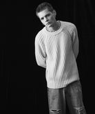 H:187 / C:92 / W:74 / H:91 着用サイズ:L