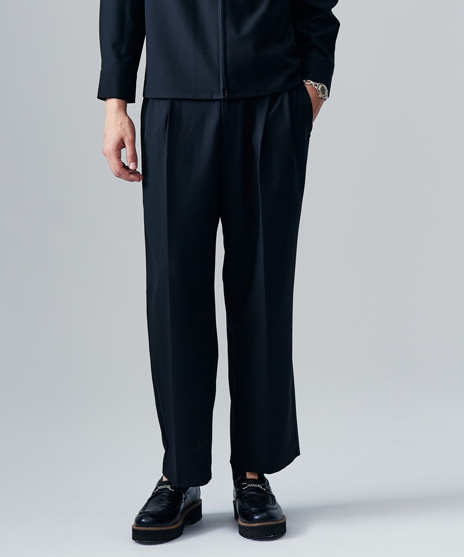 Blue Noise Tuck Slacks / ブルーノイズタックスラックス