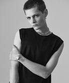 H:187 / C:92 / W:74 / H:91 着用サイズ:L