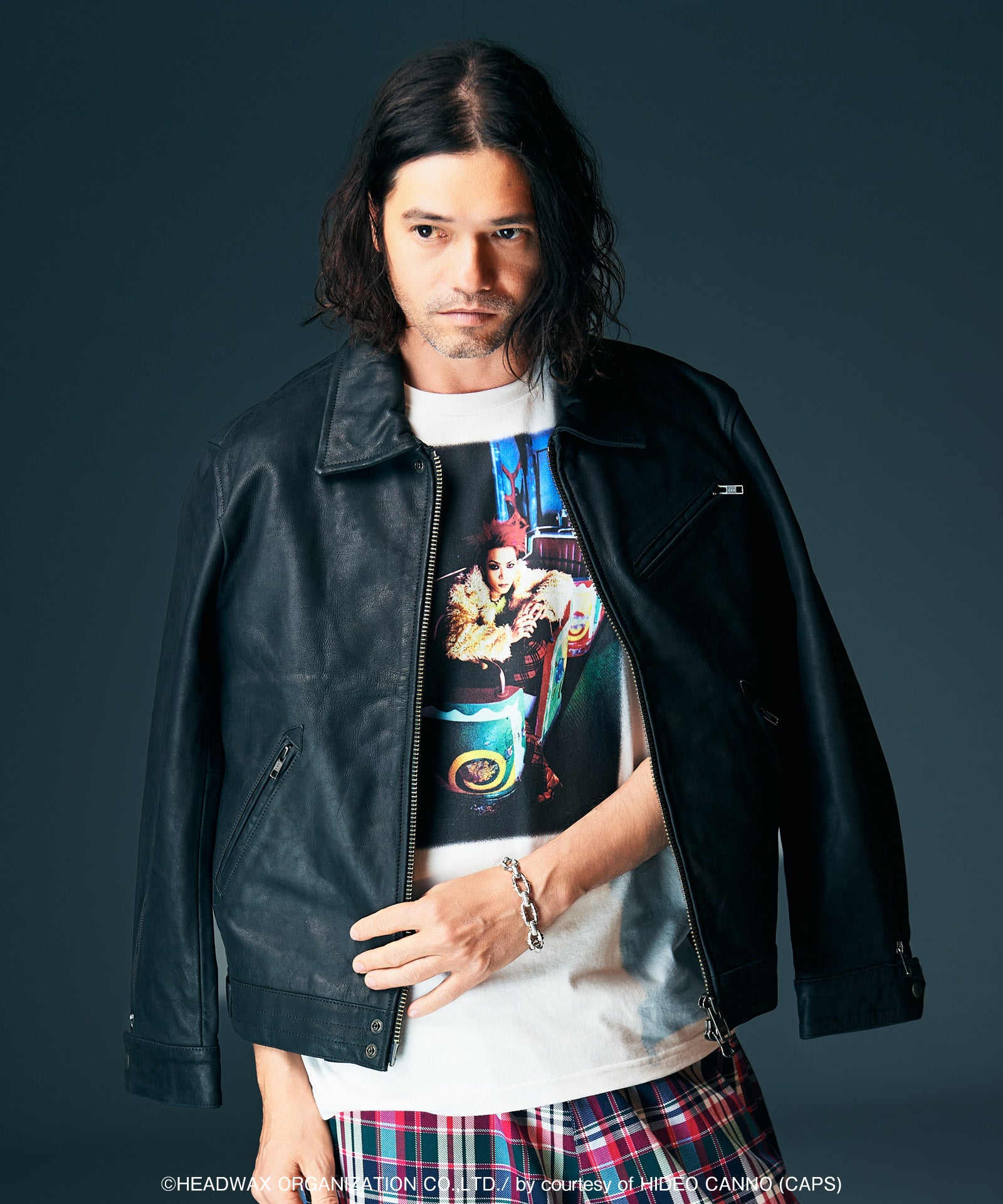 GB0226/HD11 : hide Theme Park T-Shirt | glamb Online Store